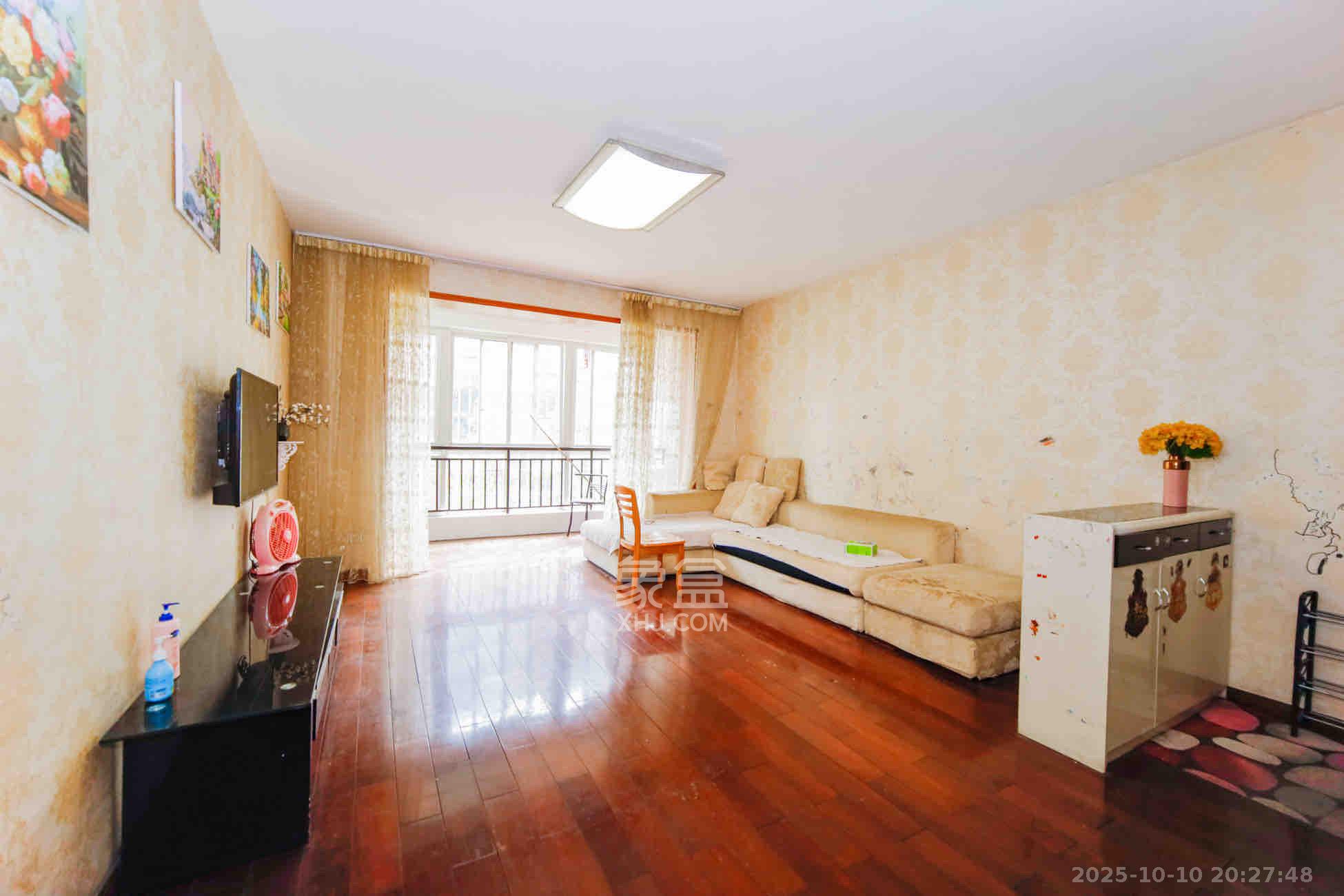 恒盛佳苑 2室2厅1卫 1550.0元/月 恒盛佳苑 2室2厅1卫 1550.0元/月室内图