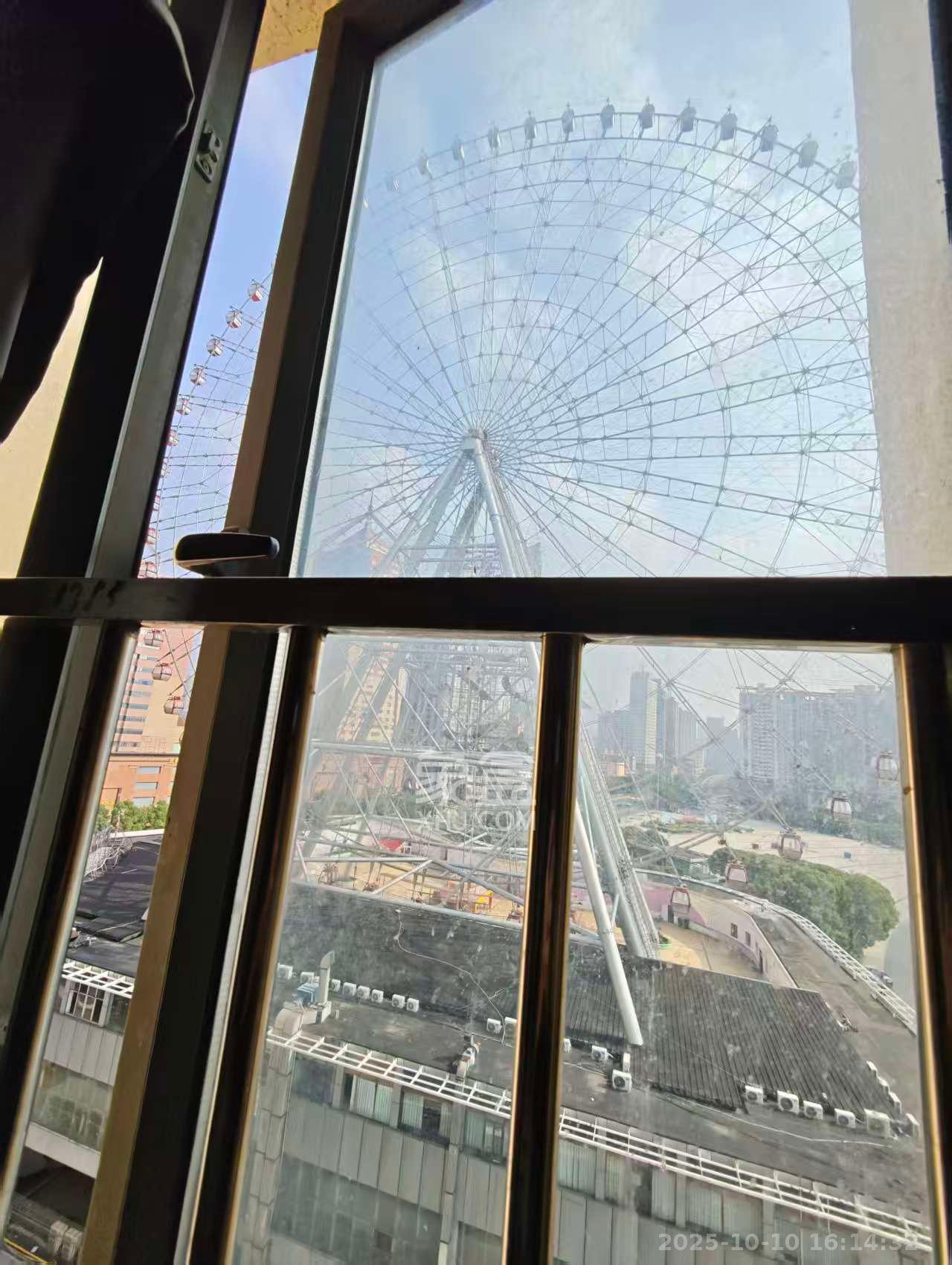 摩天一号 1室1厅1卫 1600.0元/月 摩天一号 1室1厅1卫 1600.0元/月室内图