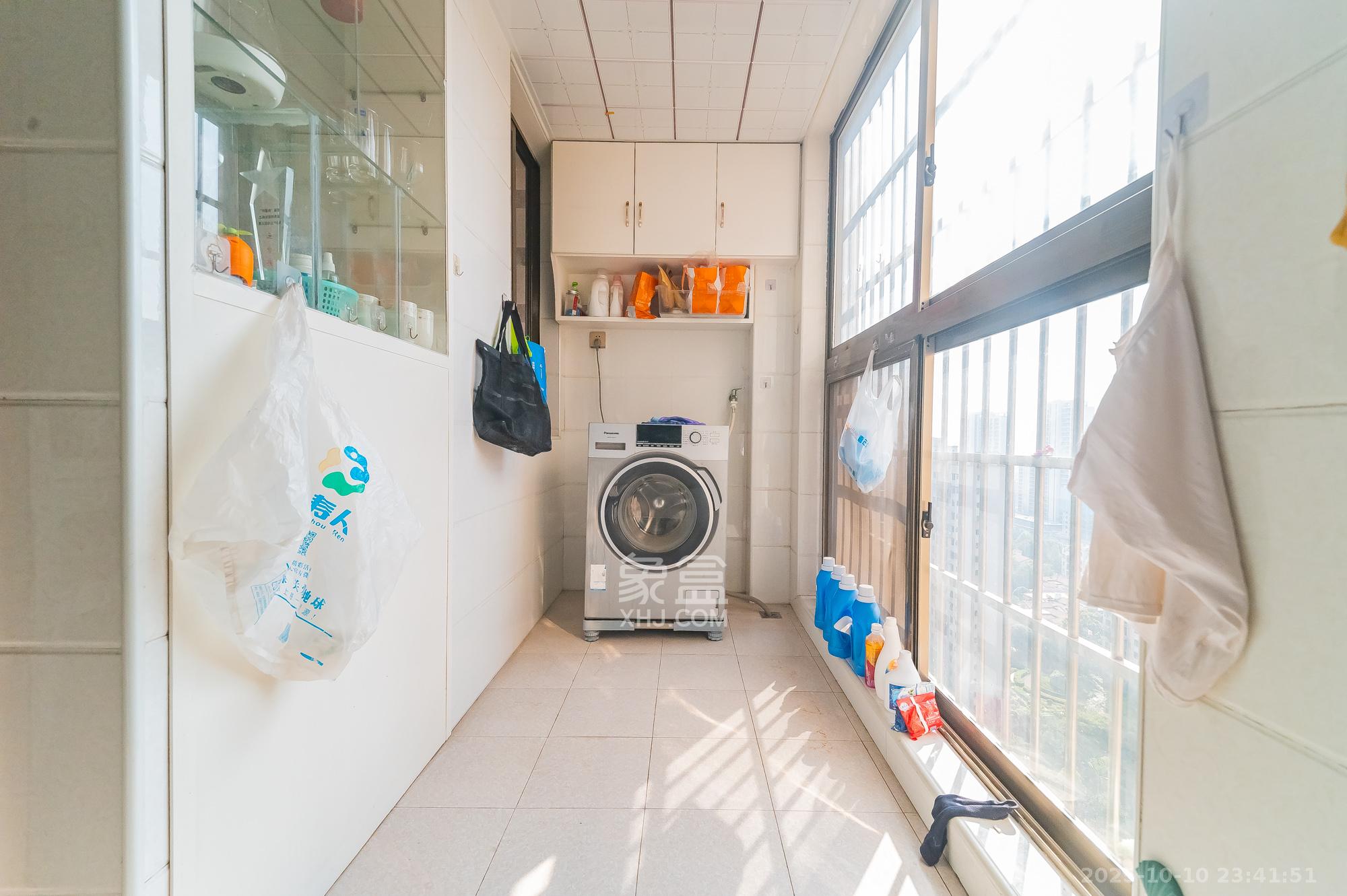 家和院 4室2厅2卫 92.8万 家和院 4室2厅2卫 92.8万阳台