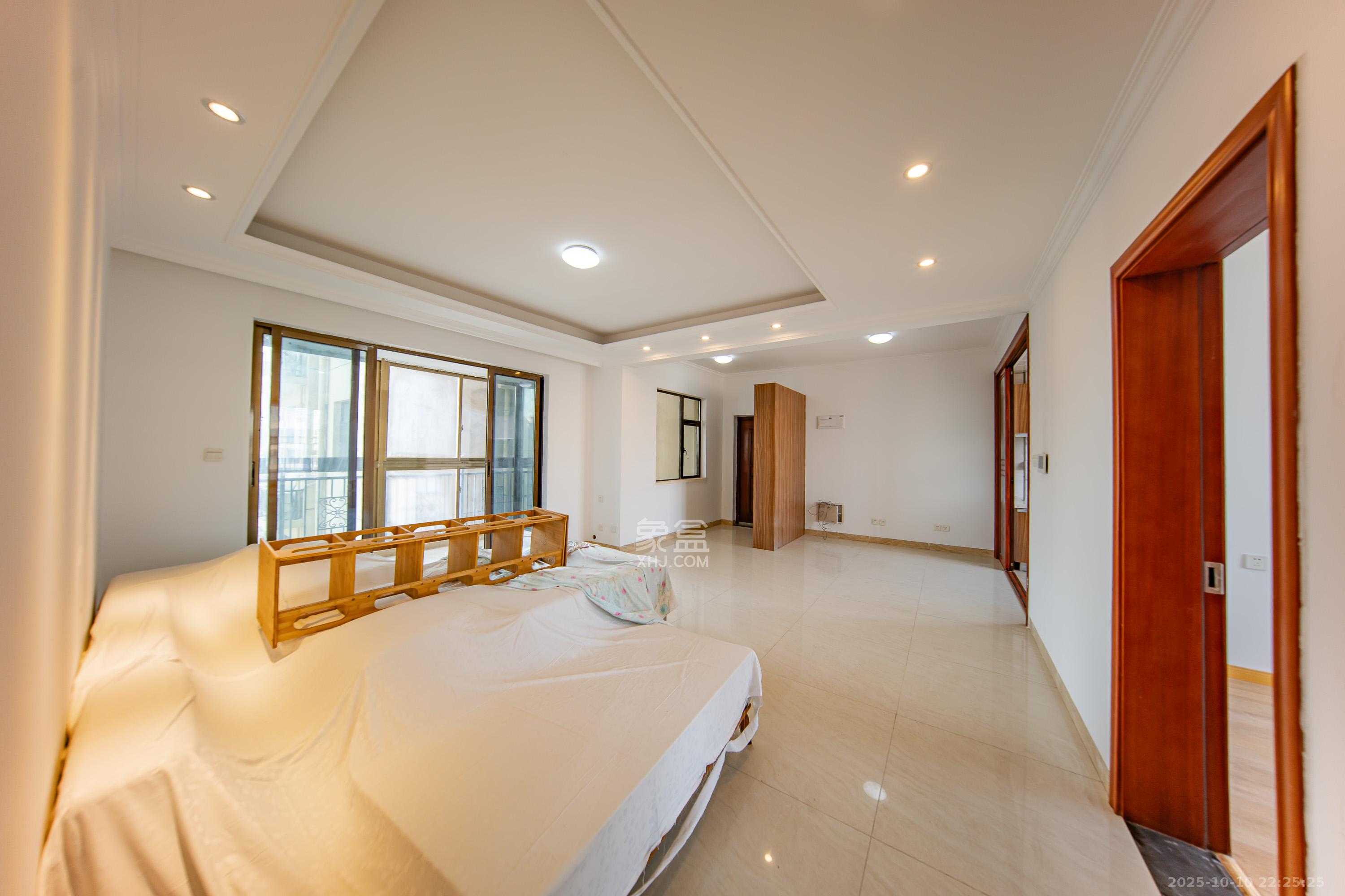 江山帝景哈佛  3室2厅2卫    105.0万