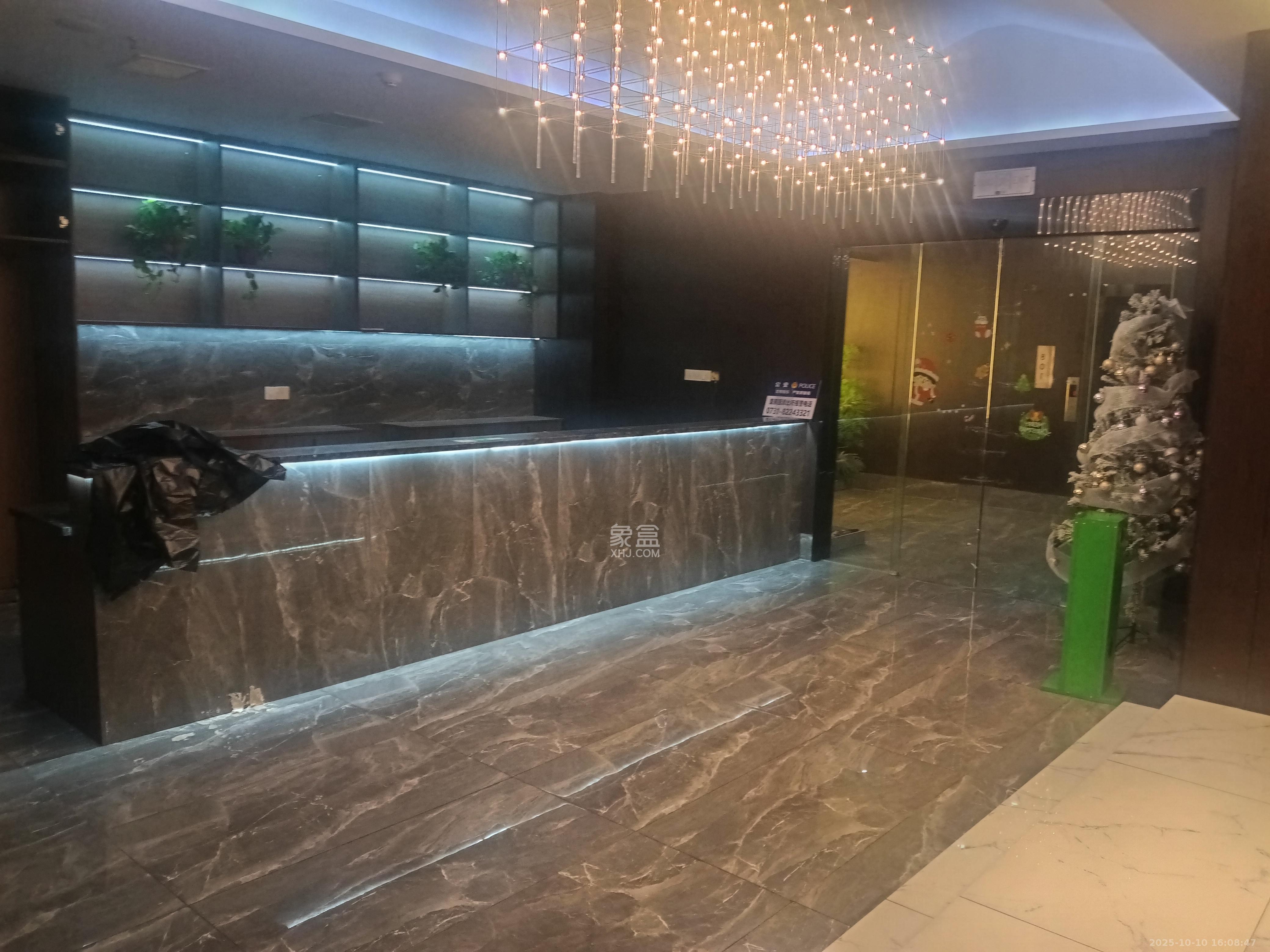 铂宫   1111.36㎡      19000.0元/月室内图