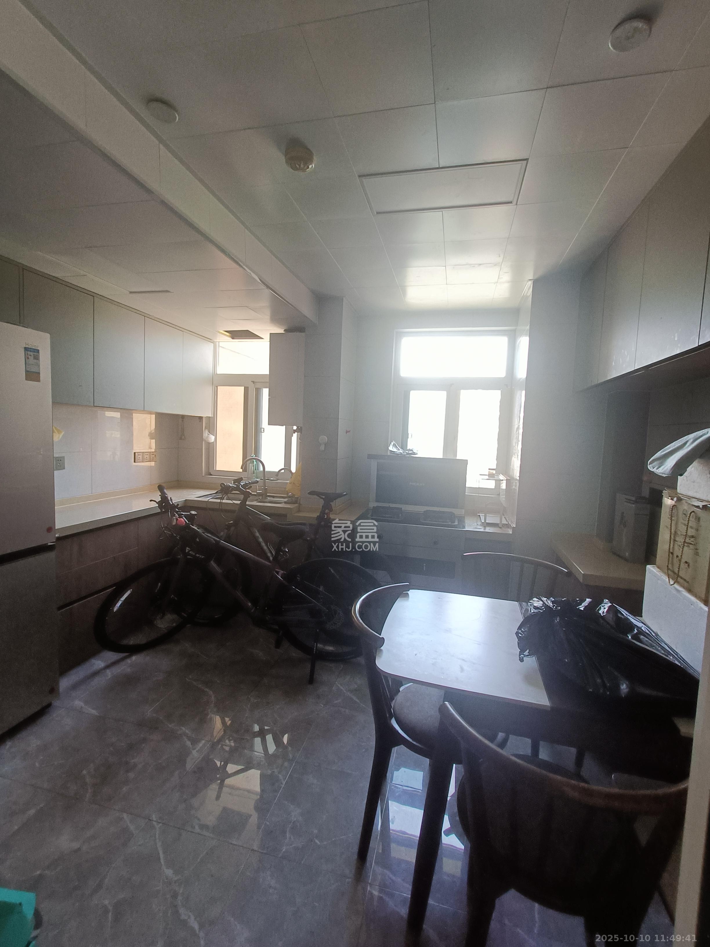 北辰三角洲C2区  3室2厅1卫    3800.0元/月 北辰三角洲C2区  3室2厅1卫    3800.0元/月室内图