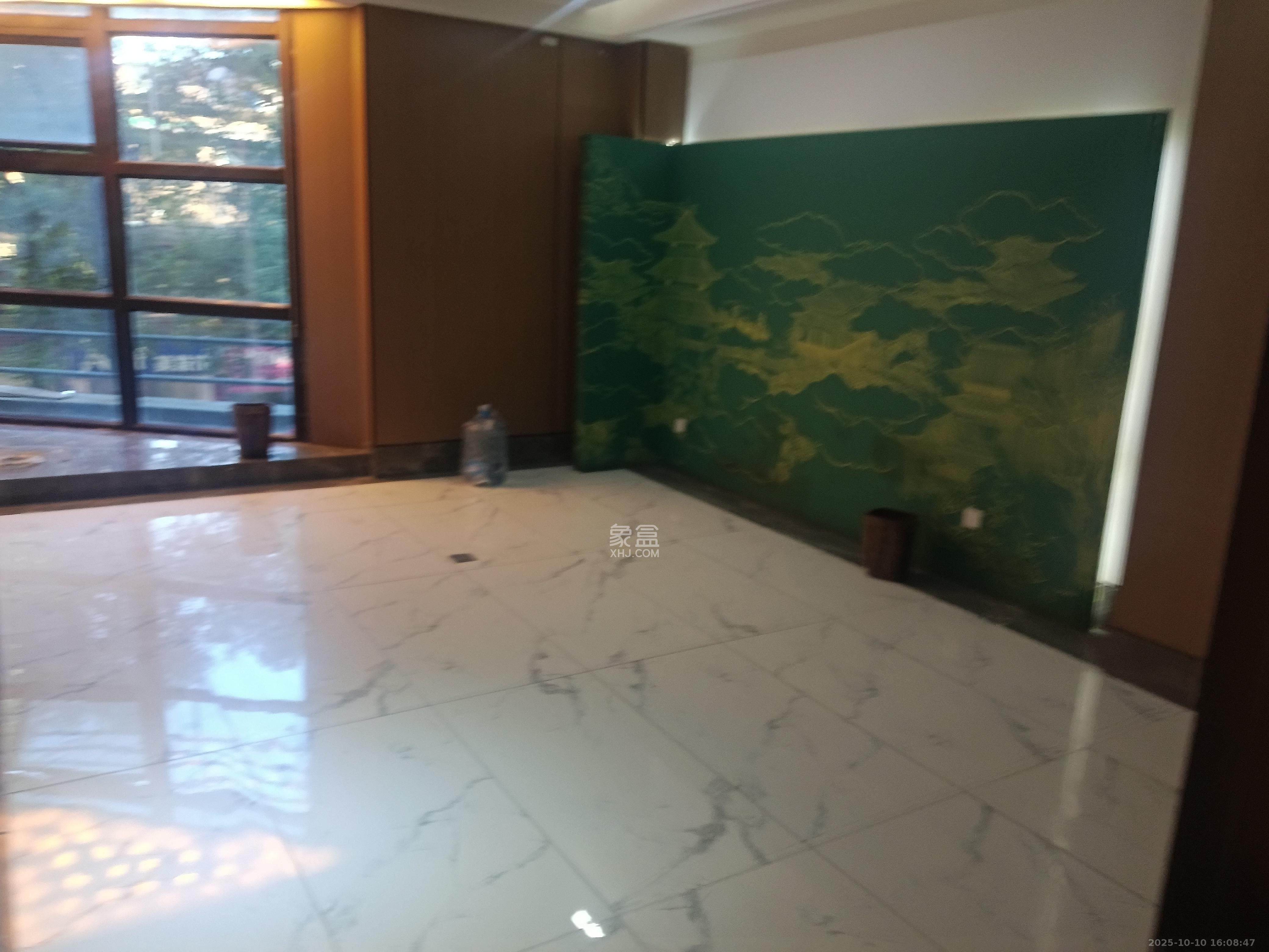 铂宫   1111.36㎡      19000.0元/月室内图