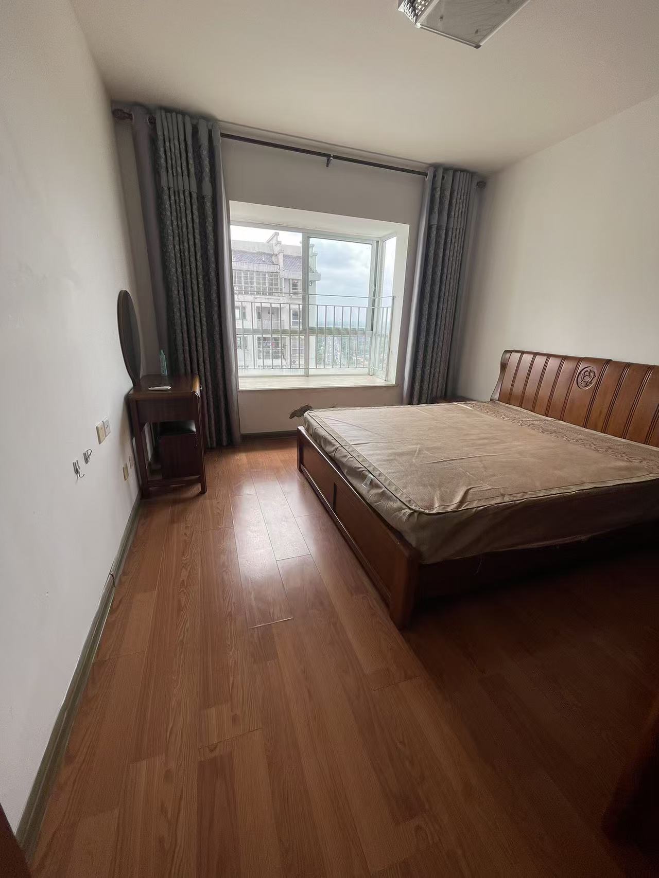 海航城 2室1厅1卫 2000.0元/月 海航城 2室1厅1卫 2000.0元/月室内图