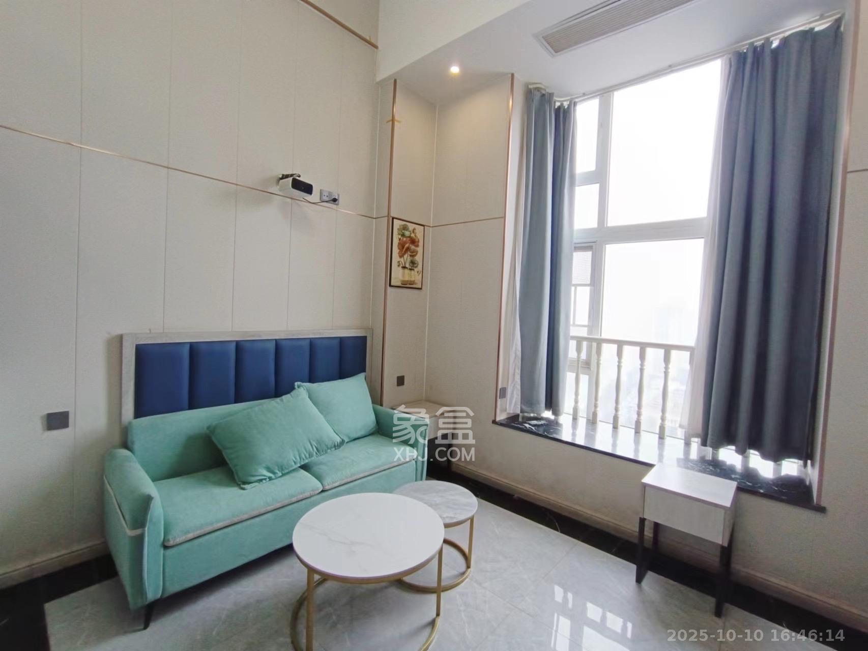 芙蓉万国城MOMA（卓越汇富苑）  1室1厅1卫    1700.0元/月室内图