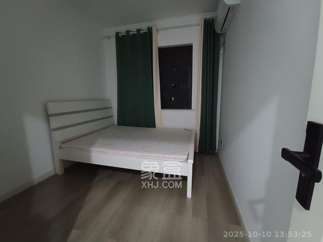 澳海月亮湾  3室2厅1卫    1850.0元/月室内图