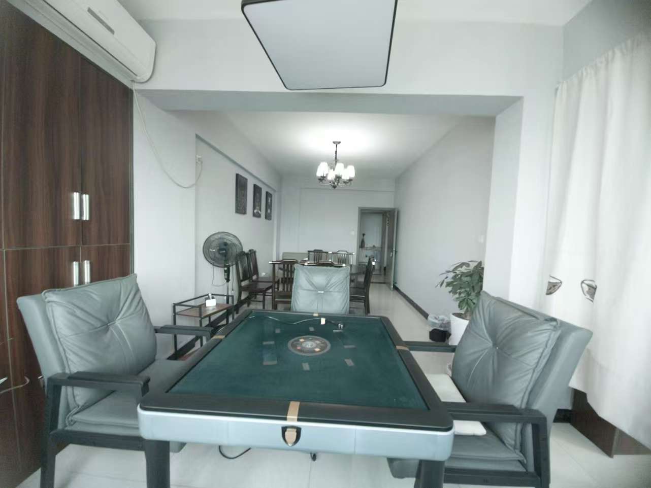 锡缘轩  4室2厅2卫    2900.0元/月室内图