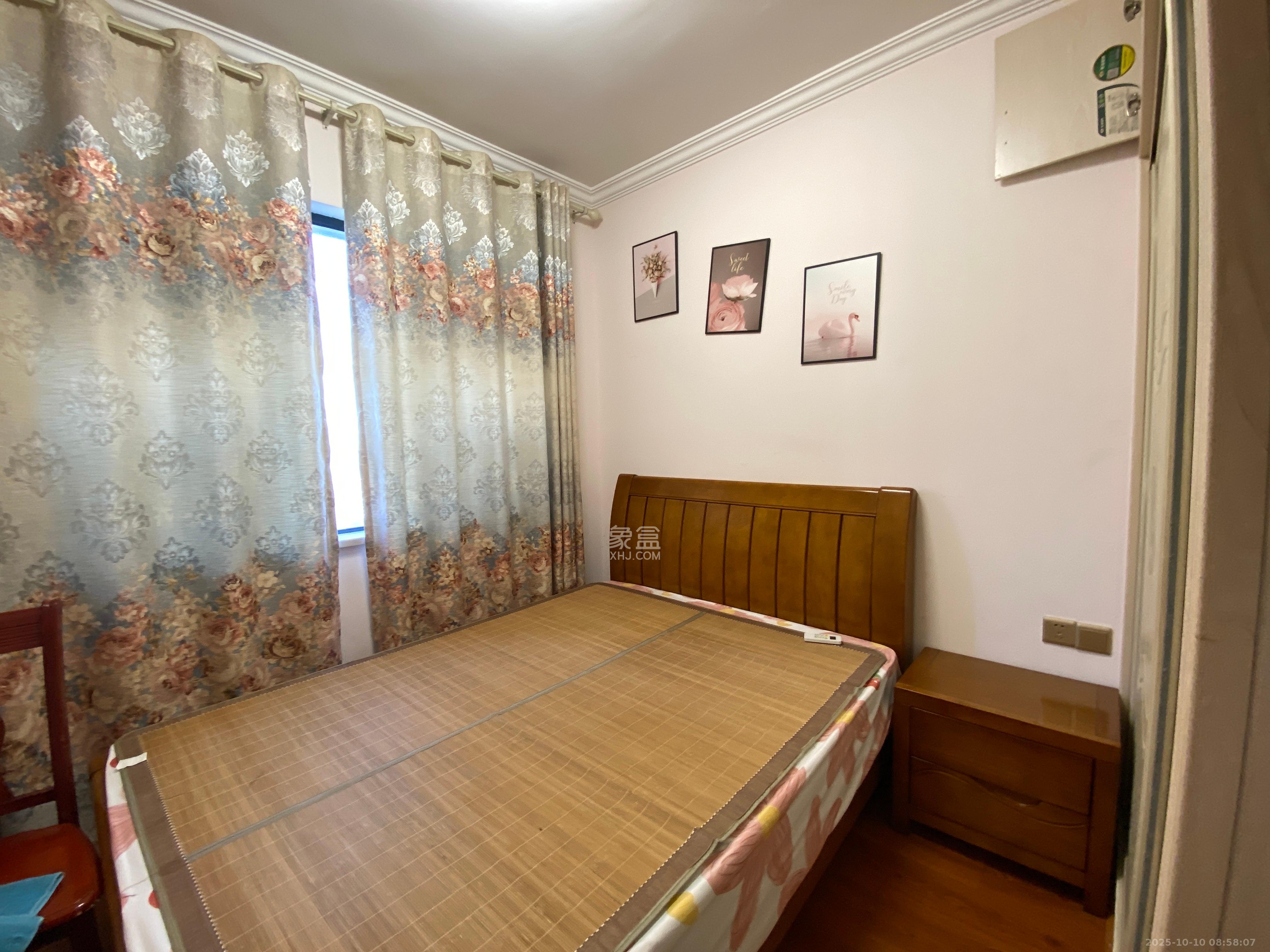 深业喜汇  4室2厅2卫    3000.0元/月室内图