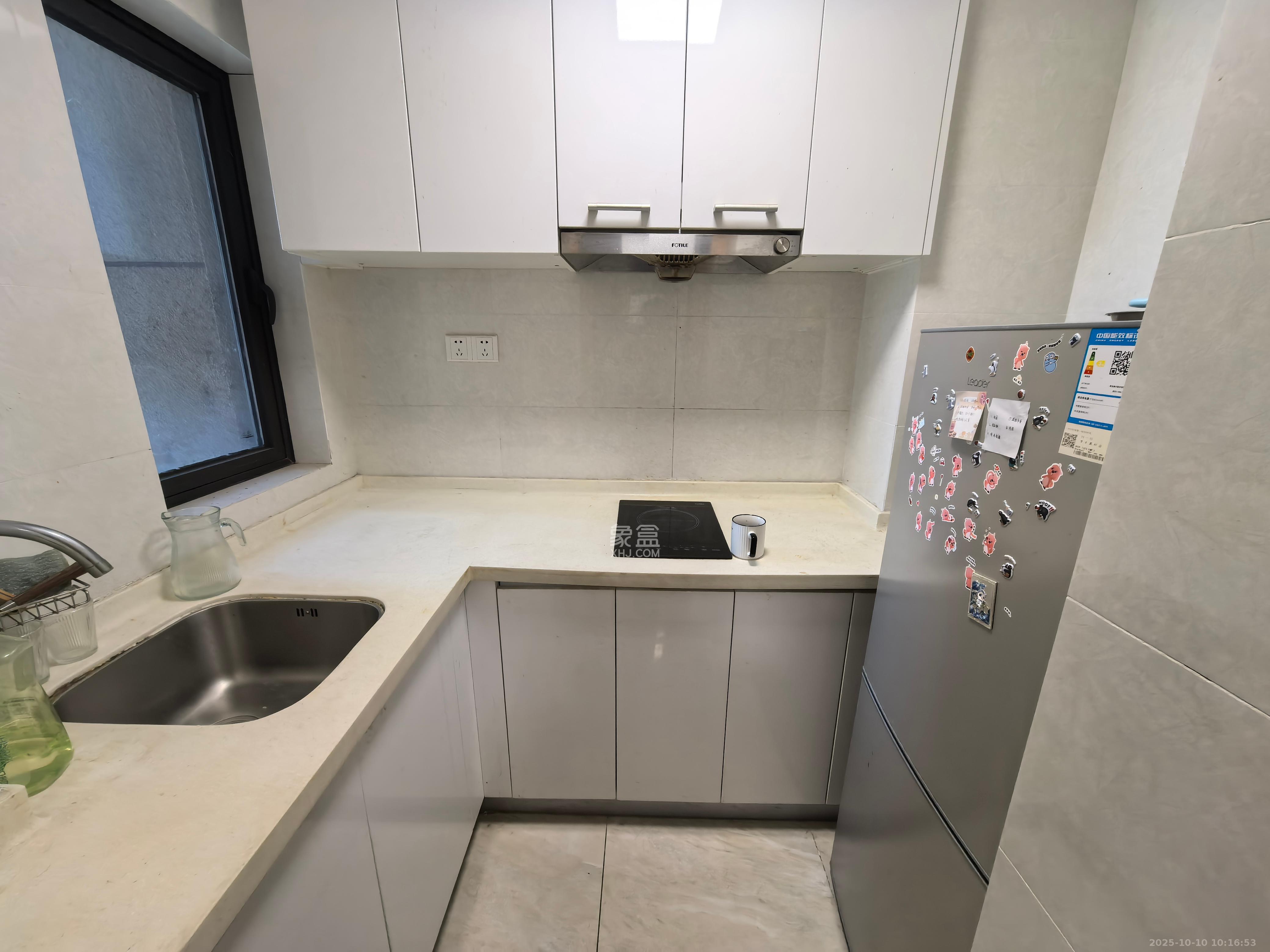 中海新城熙岸（中信新城五期）  1室1厅1卫    1200.0元/月室内图