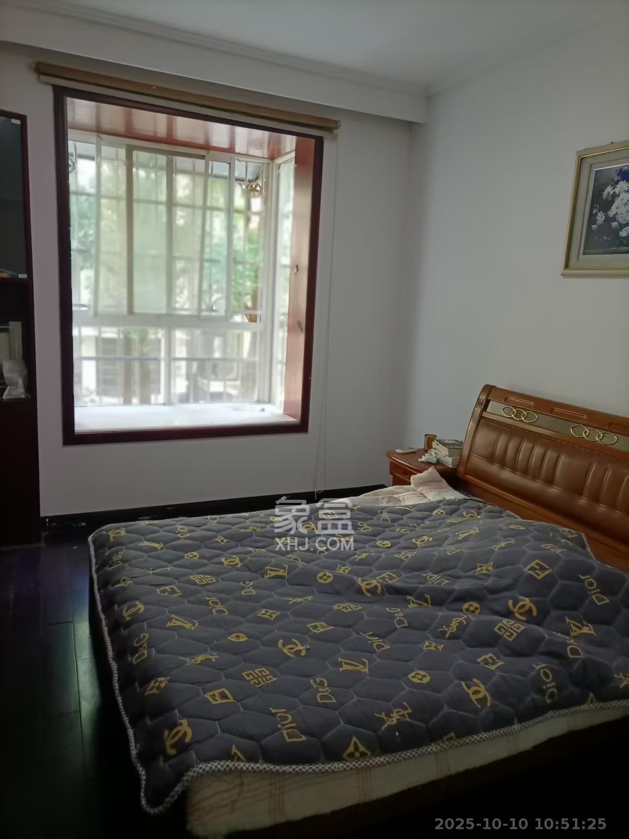 中星苑 4室2厅2卫 2300.0元/月 中星苑 4室2厅2卫 2300.0元/月室内图