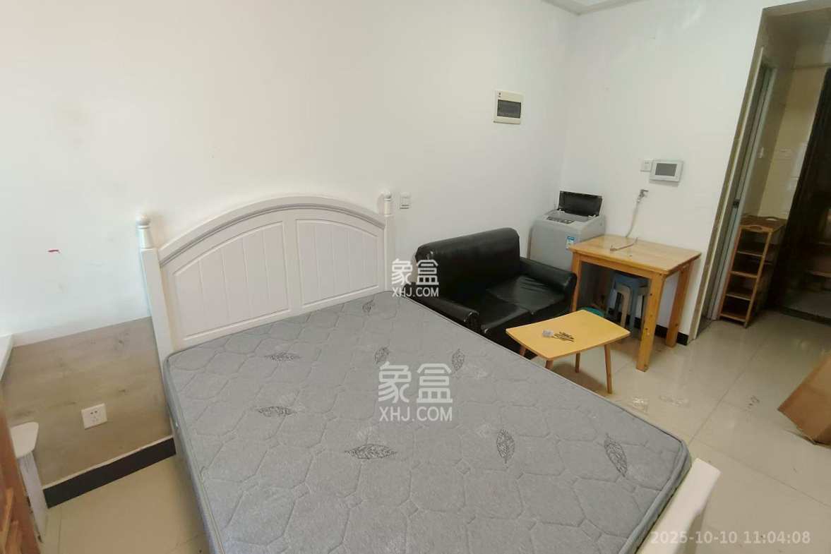 湘熙水郡(观澜海赋家园) 1室1厅1卫 1400.0元/月 湘熙水郡(观澜海赋家园) 1室1厅1卫 1400.0元/月室内图