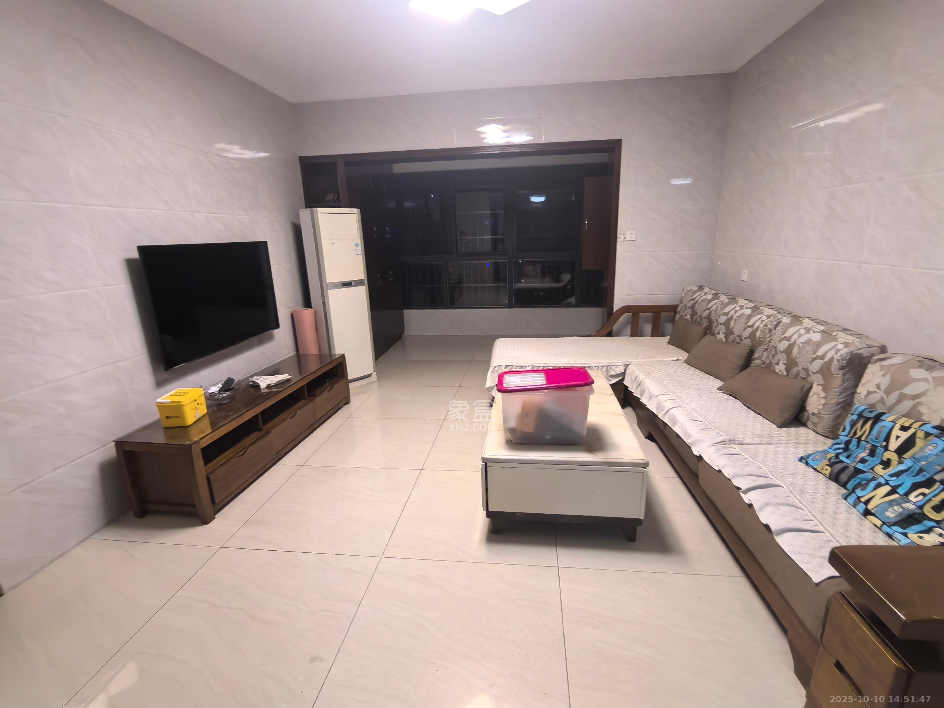 上海城小区 4室2厅2卫 2700.0元/月 上海城小区 4室2厅2卫 2700.0元/月室内图