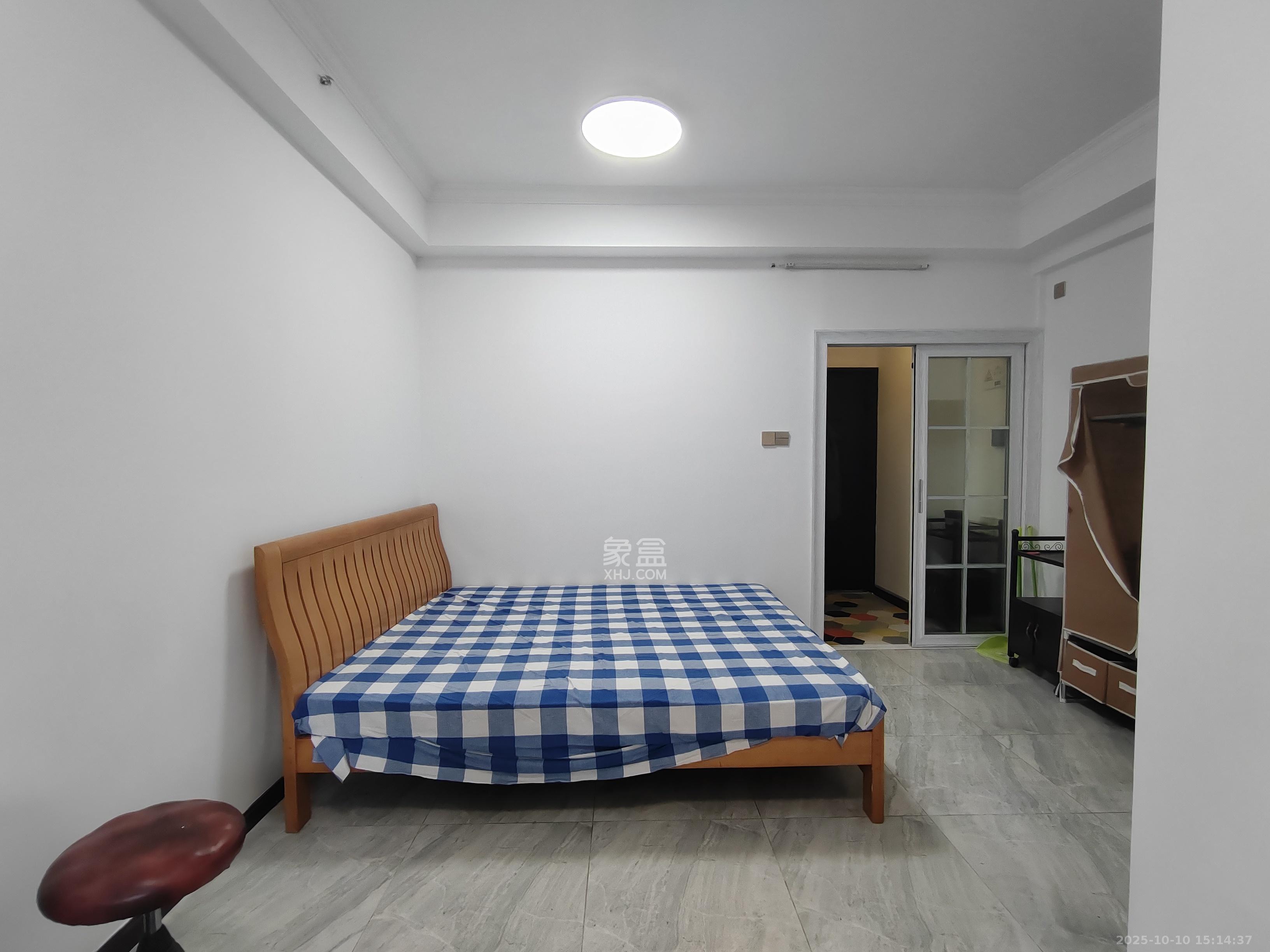 第六都(陆都小区) 1室1厅1卫 1600.0元/月 第六都(陆都小区) 1室1厅1卫 1600.0元/月室内图