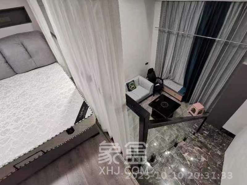 荣盛花语书苑  1室0厅0卫    2000.0元/月 荣盛花语书苑  1室0厅0卫    2000.0元/月室内图