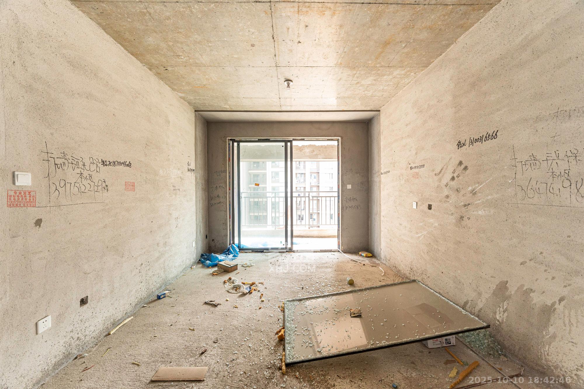 荣盛城  4室2厅2卫    88.0万 荣盛城  4室2厅2卫    88.0万