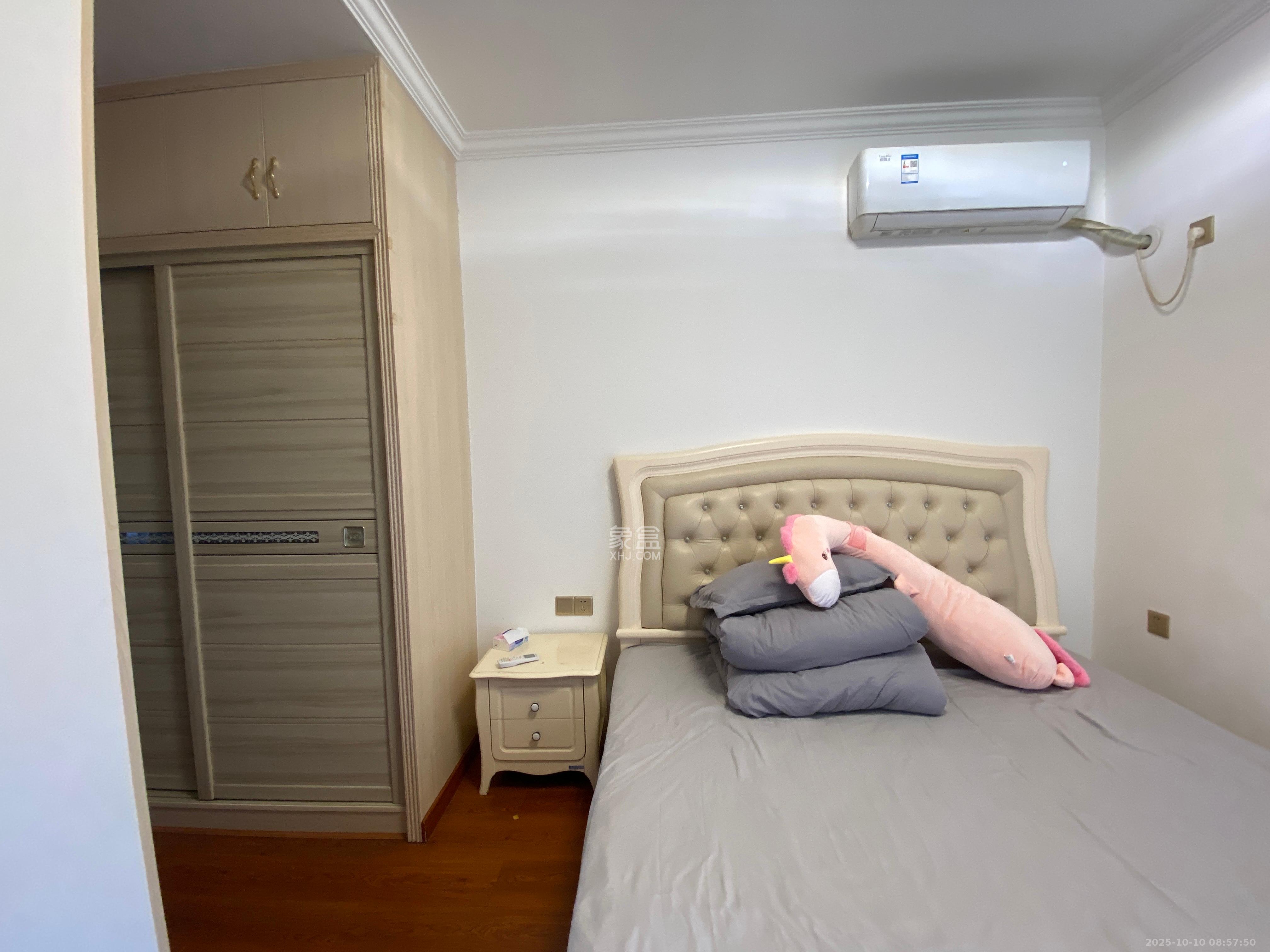 深业喜汇  4室2厅2卫    3000.0元/月室内图