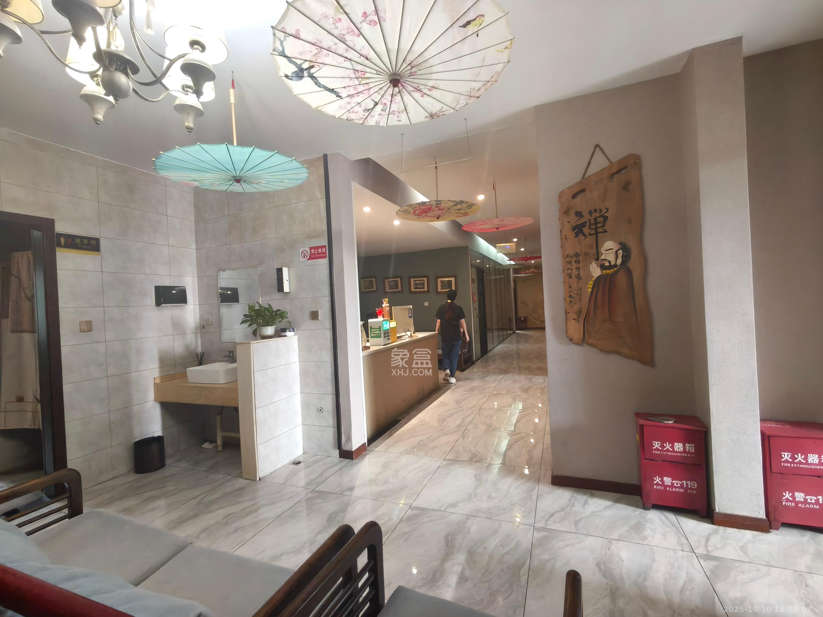 康桥长郡   95.0㎡      35000.0元/月室内图