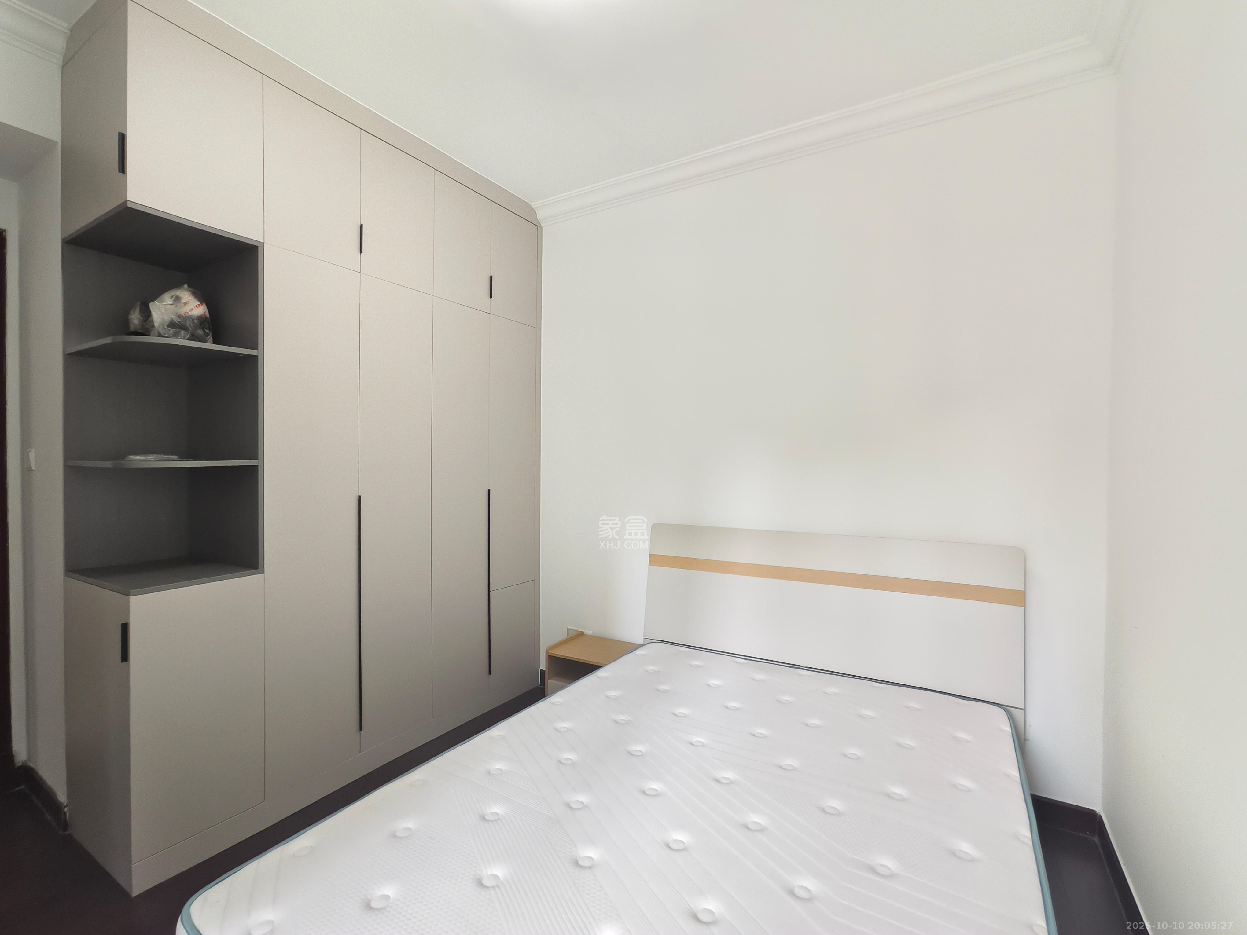 恒大翡翠华庭  2室1厅1卫    2000.0元/月室内图