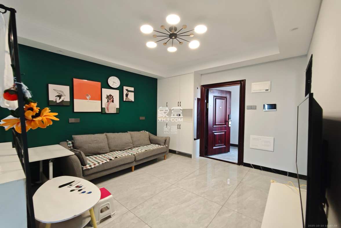 天健城  1室0厅1卫    2300.0元/月 天健城  1室0厅1卫    2300.0元/月室内图