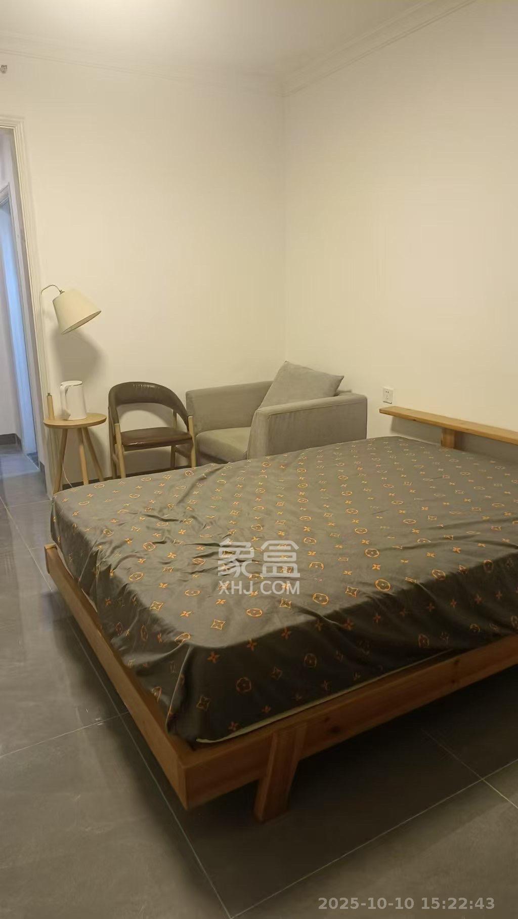 五江天街北区  1室1厅1卫    1400.0元/月室内图