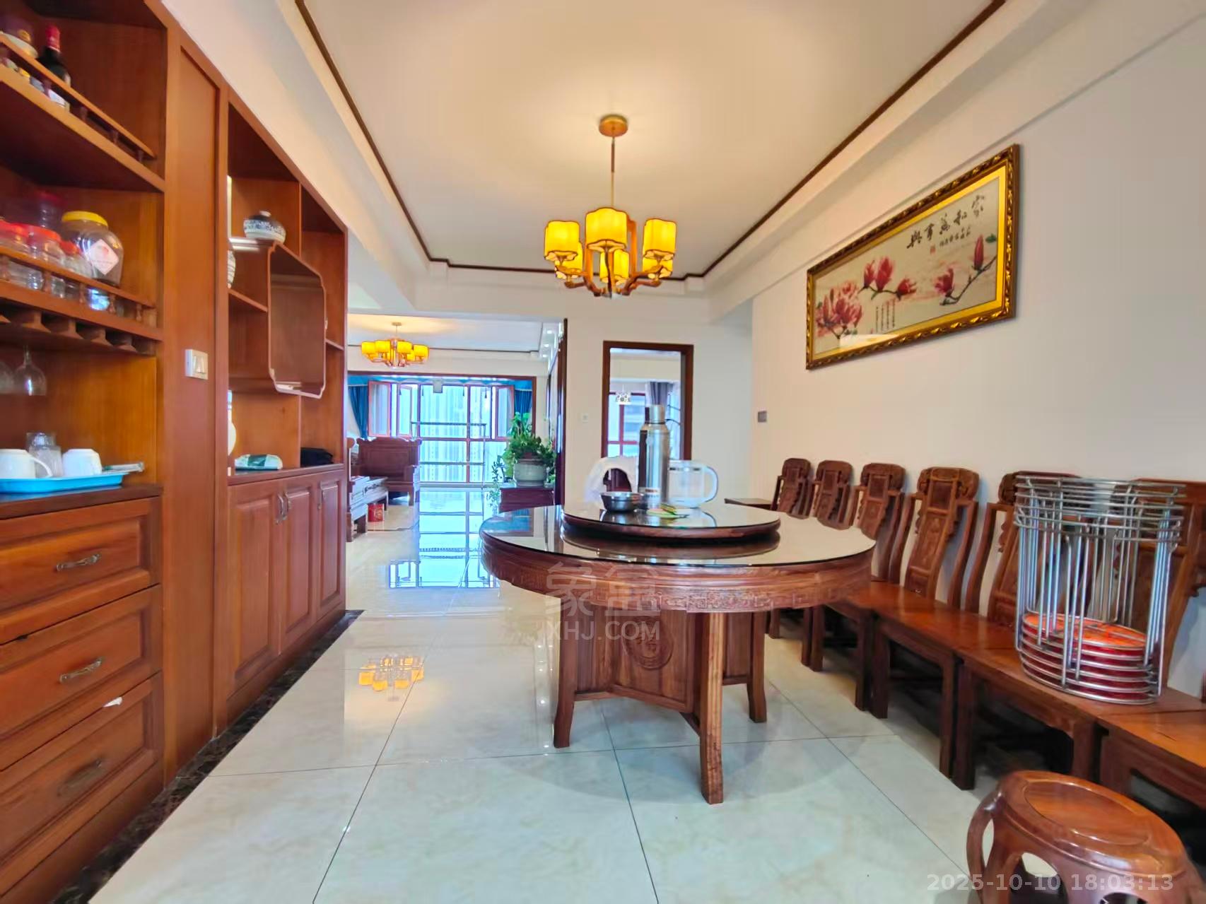 湘银星城 4室2厅2卫 4000.0元/月 湘银星城 4室2厅2卫 4000.0元/月户型图