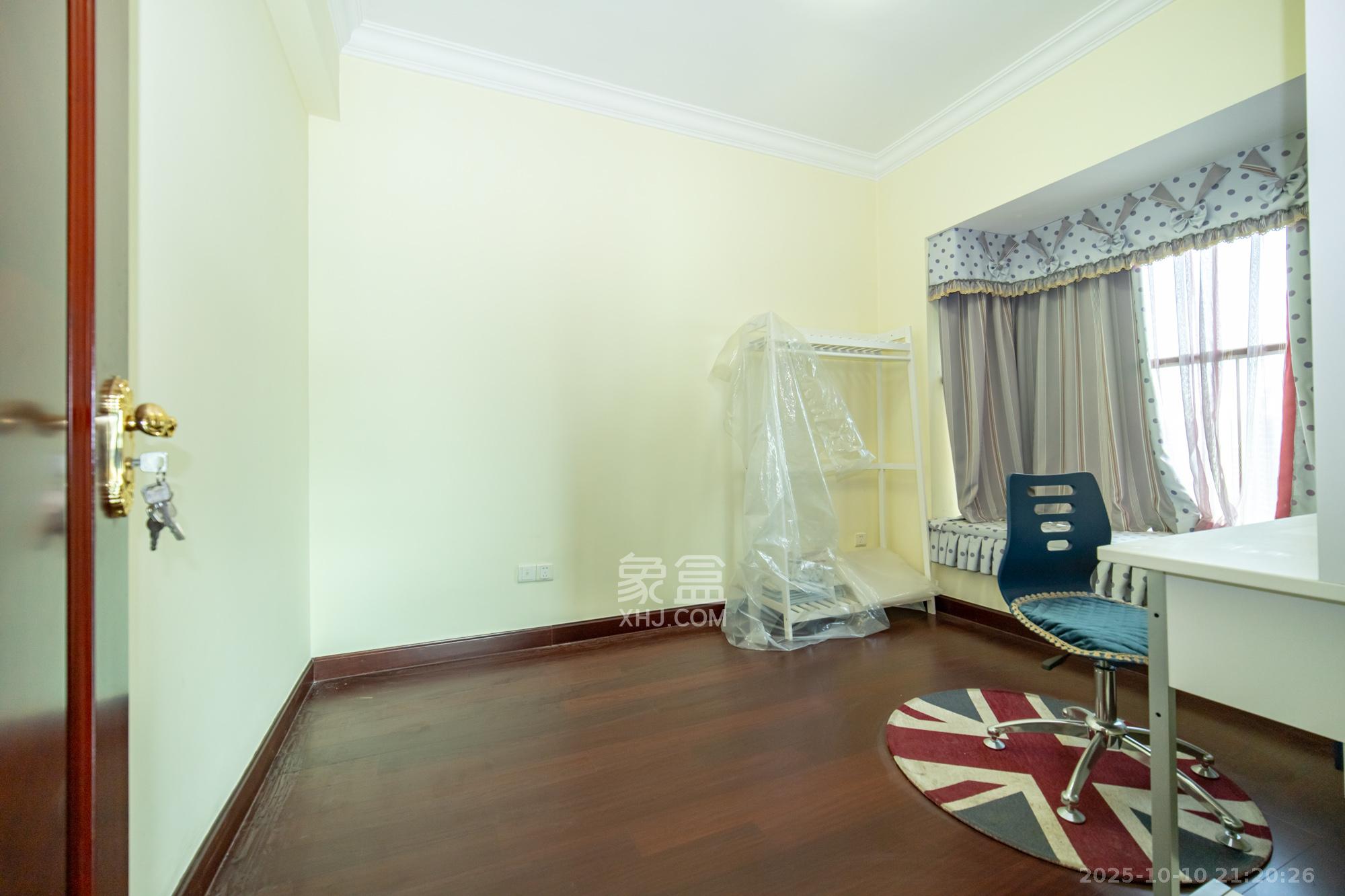 恒大雅苑  2室1厅1卫    75.0万卧室