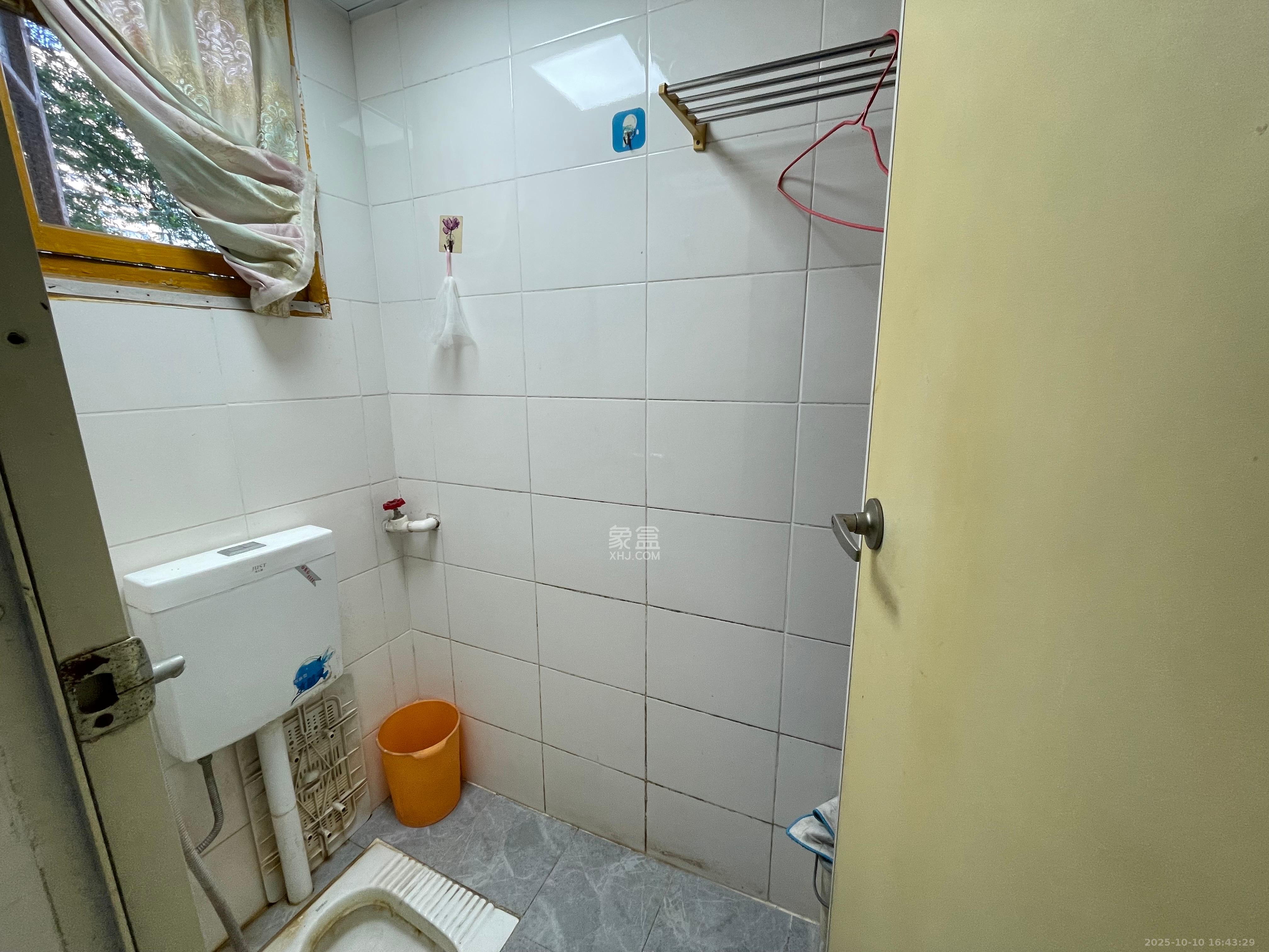 东瓜山二村 1室0厅0卫 1300.0元/月 东瓜山二村 1室0厅0卫 1300.0元/月室内图