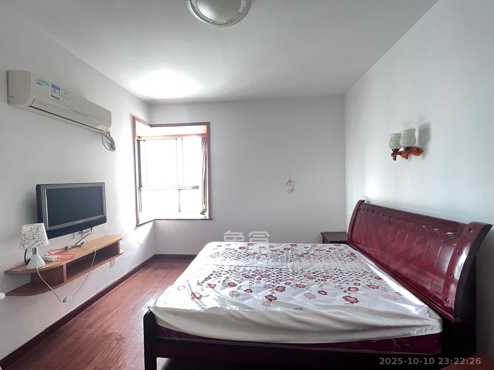 银馨家园 2室2厅1卫 2300.0元/月 银馨家园 2室2厅1卫 2300.0元/月室内图