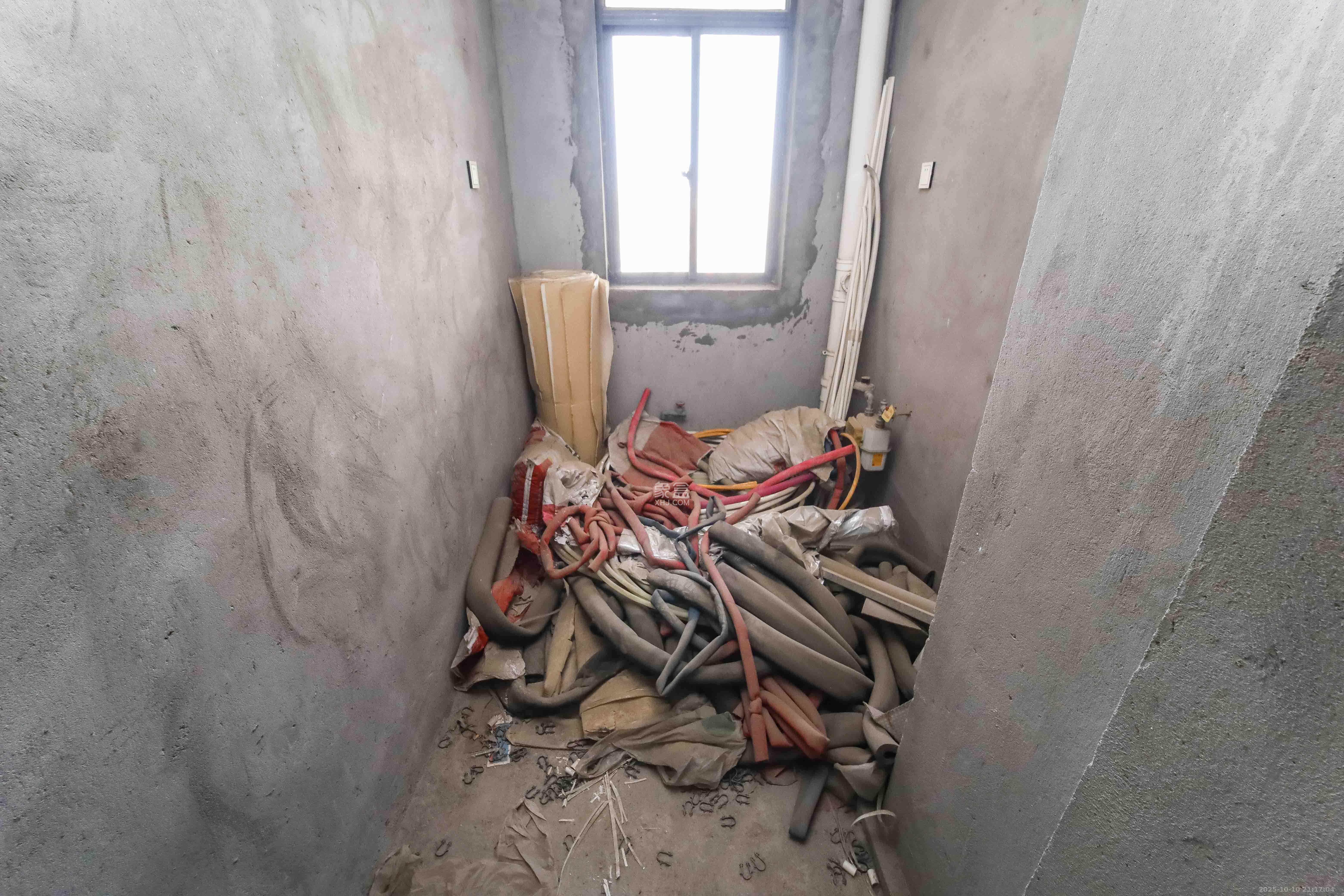 江河双水湾  2室2厅1卫    54.0万 江河双水湾  2室2厅1卫    54.0万厨房