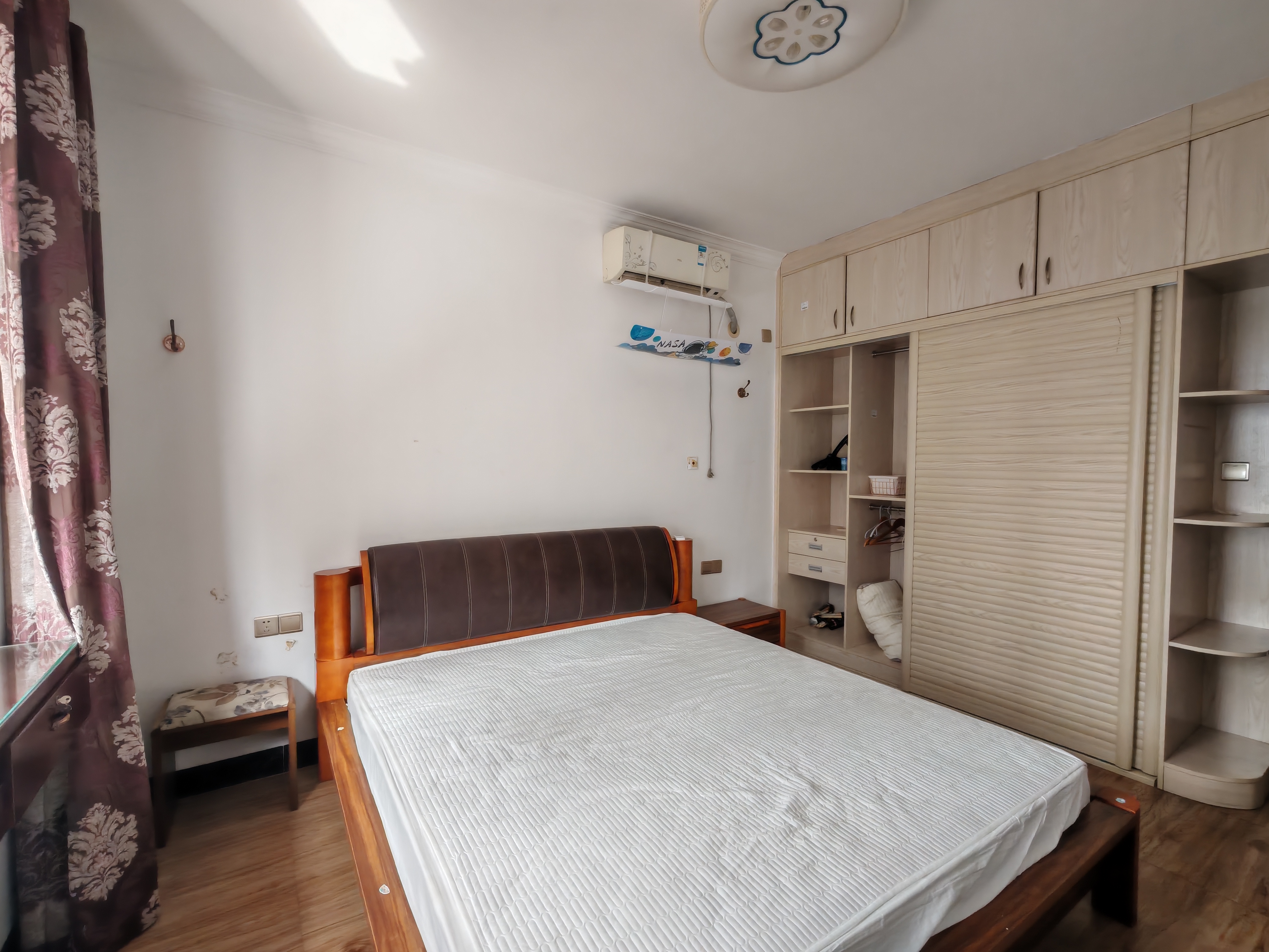 海阔天空-国瑞城一期（名仕苑）  2室2厅1卫    3300.0元/月室内图