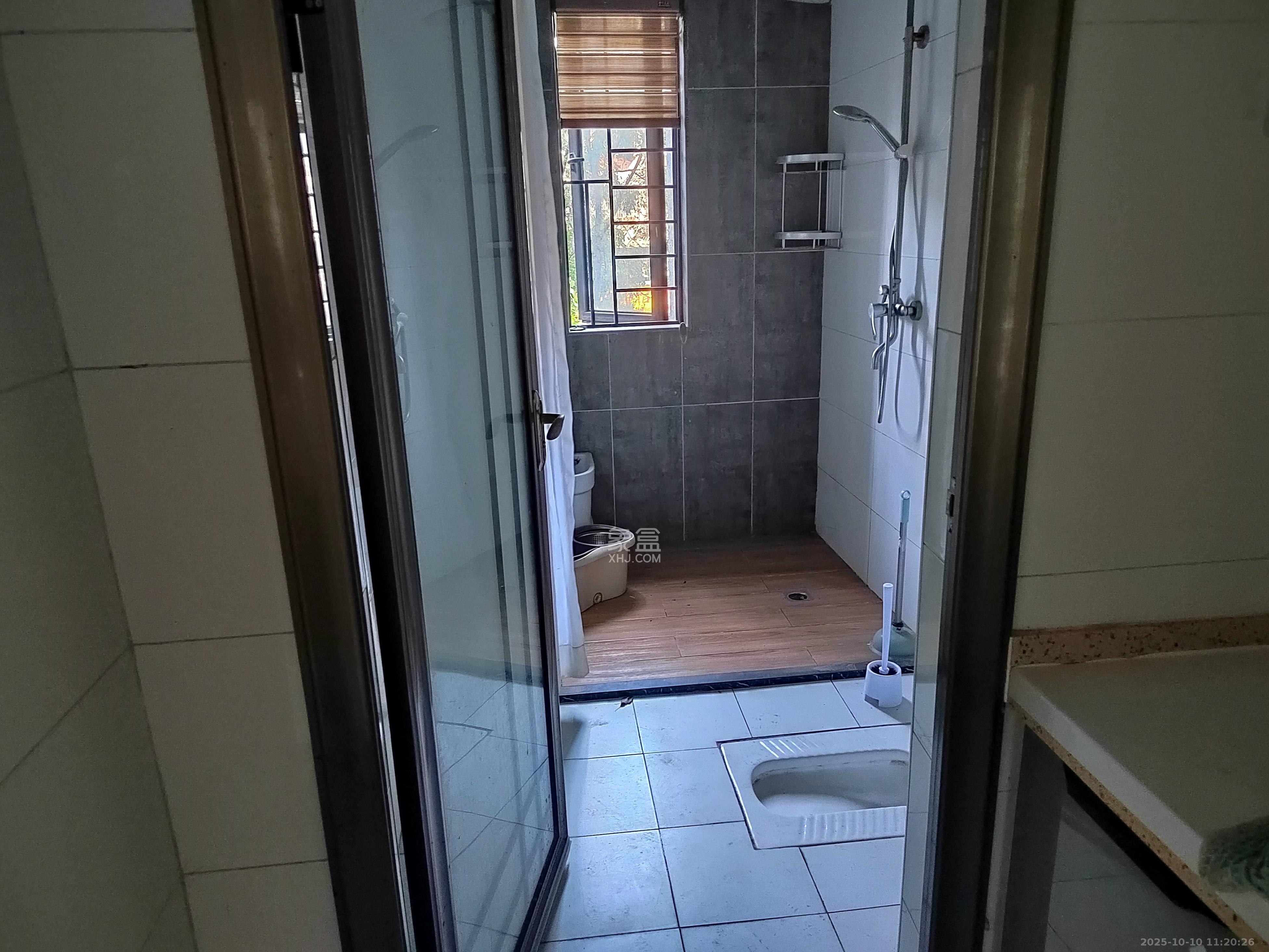 湘域熙岸 3室2厅2卫 3600.0元/月 湘域熙岸 3室2厅2卫 3600.0元/月室内图