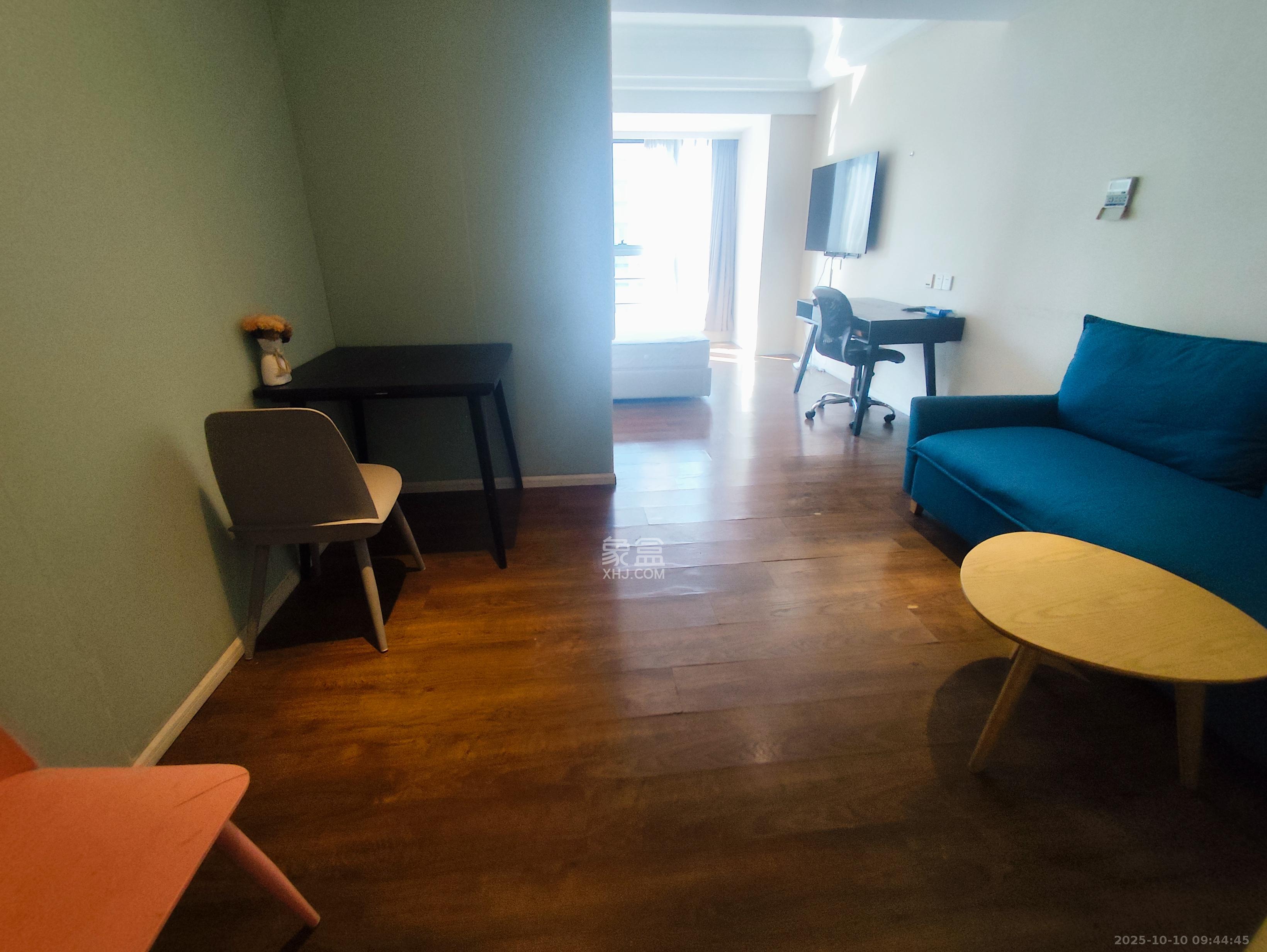 泊富公寓(泊富国际广场)  1室1厅1卫    2300.0元/月 泊富公寓(泊富国际广场)  1室1厅1卫    2300.0元/月室内图