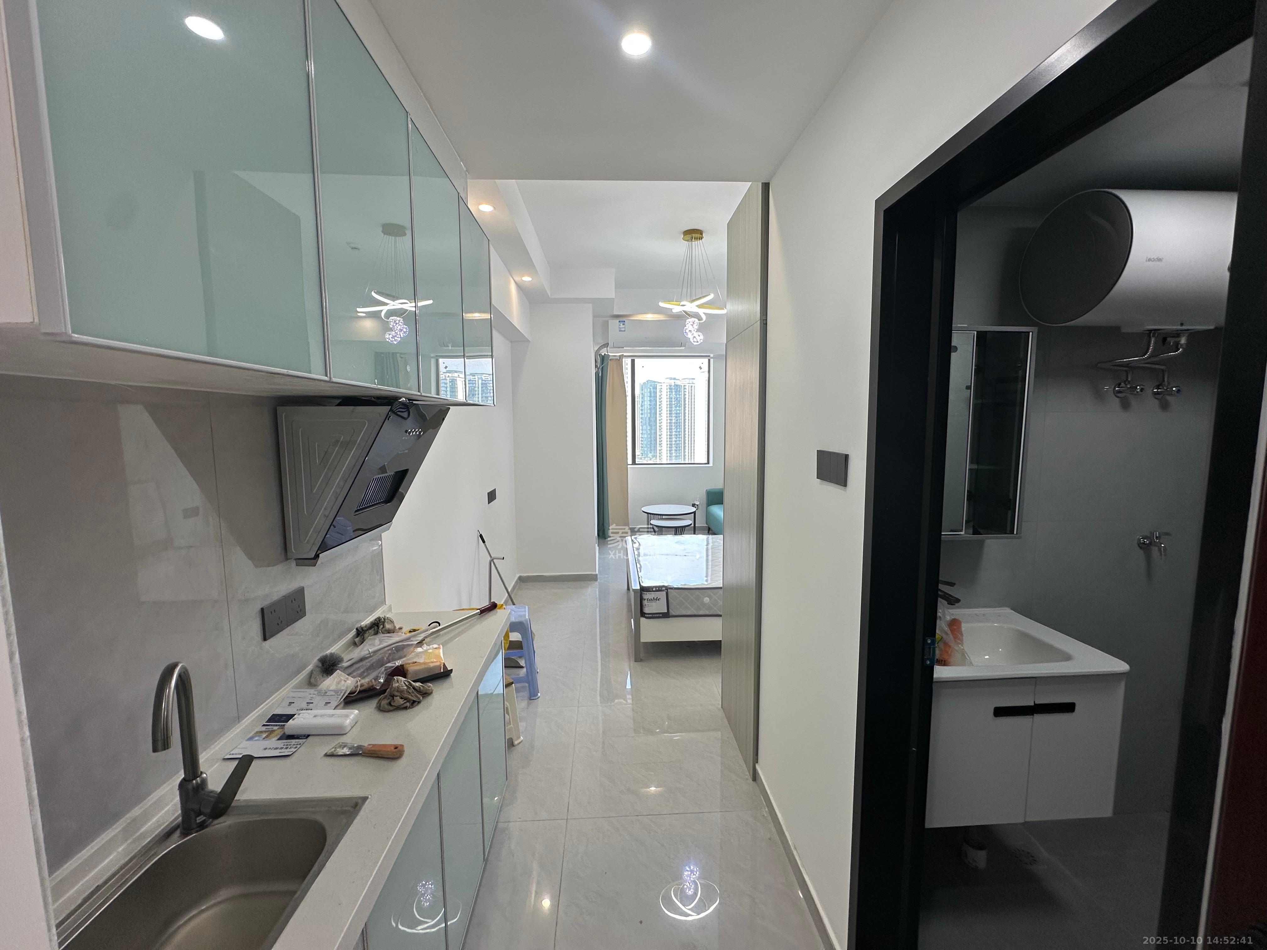 五江天街天寓  1室1厅1卫    1400.0元/月 五江天街天寓  1室1厅1卫    1400.0元/月室内图