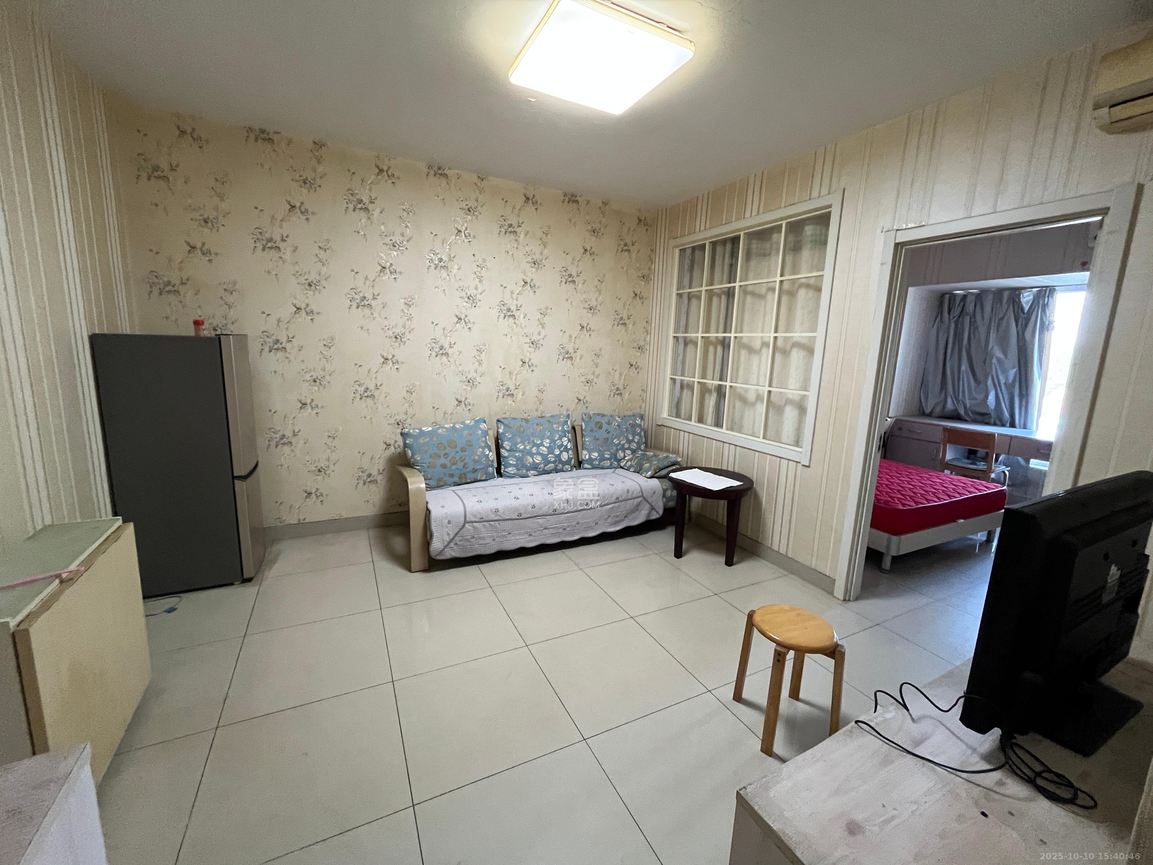 三重星都心  2室1厅1卫    2100.0元/月 三重星都心  2室1厅1卫    2100.0元/月室内图