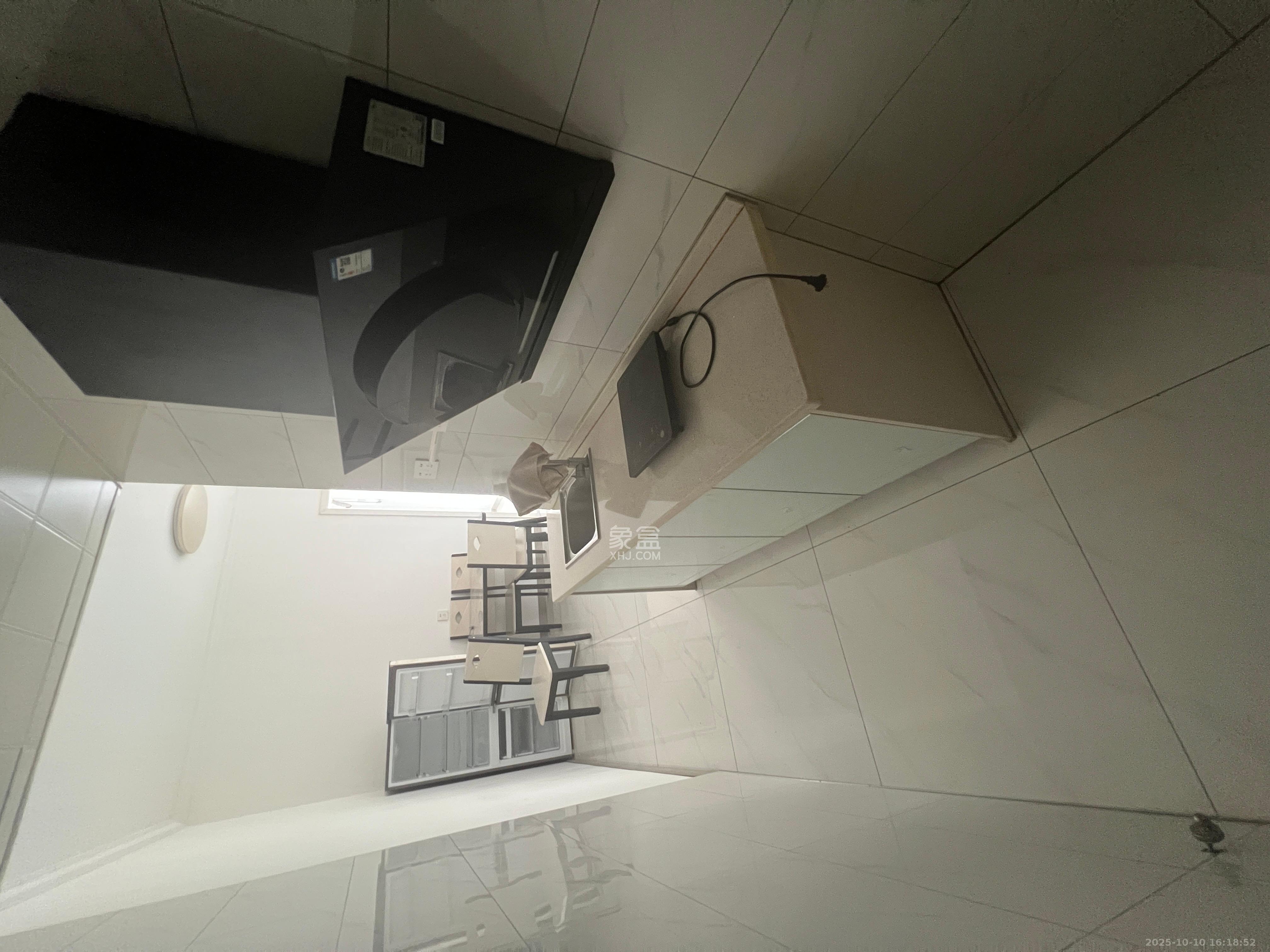 金南家园三期  2室1厅1卫    1700.0元/月