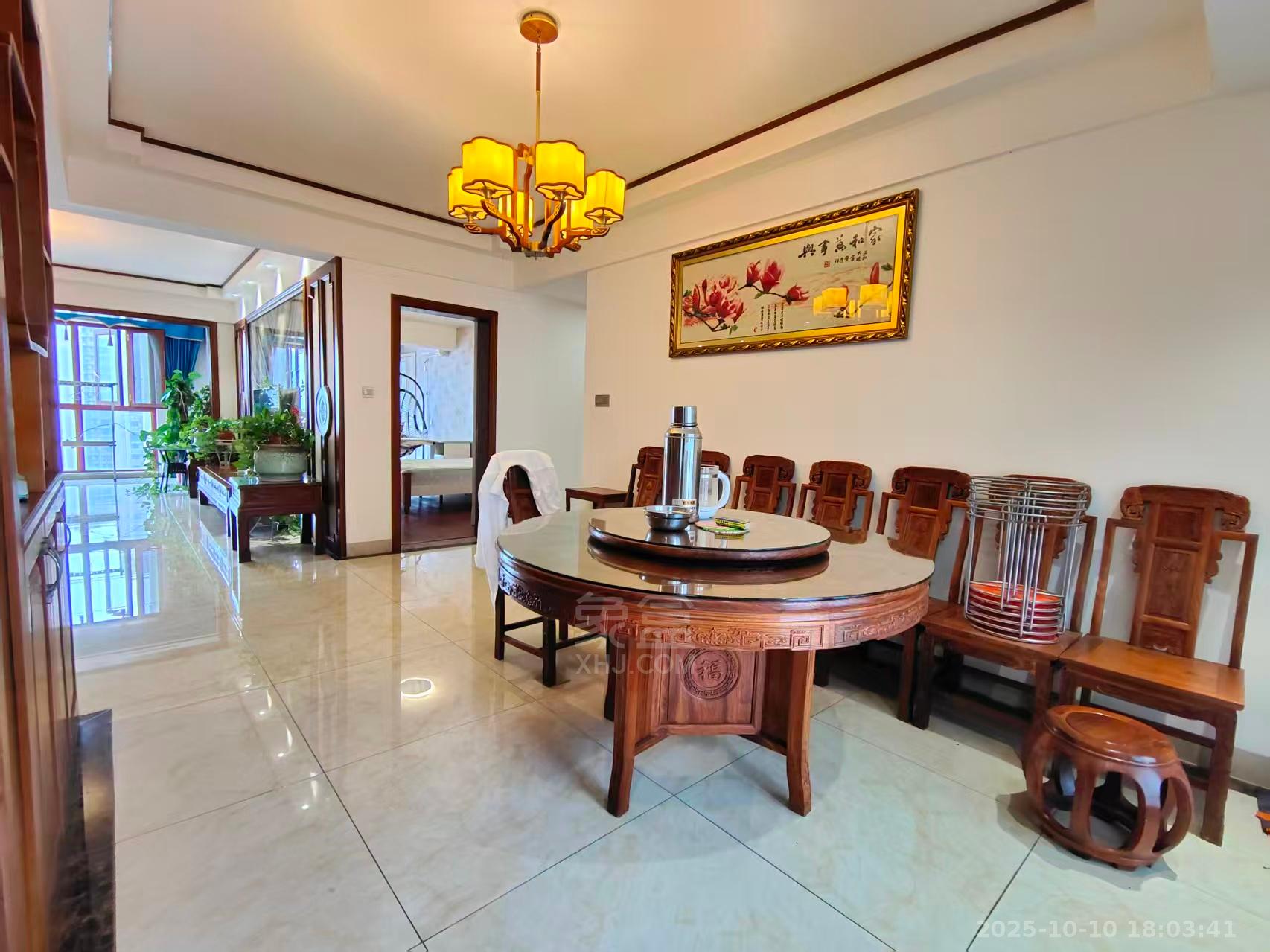 湘银星城 4室2厅2卫 4000.0元/月 湘银星城 4室2厅2卫 4000.0元/月室内图