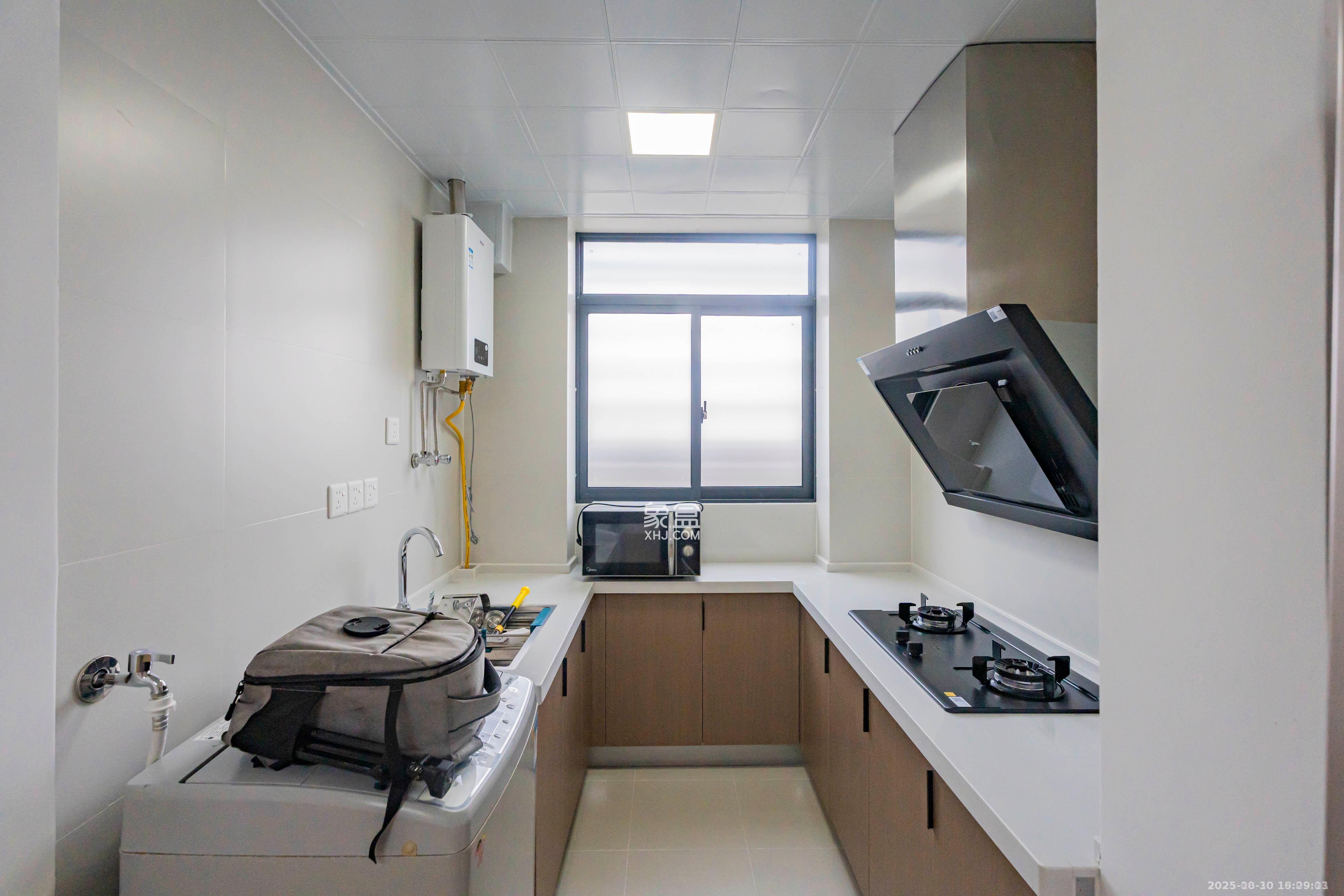 兴通园公寓  2室1厅1卫    1600.0元/月 兴通园公寓  2室1厅1卫    1600.0元/月室内图