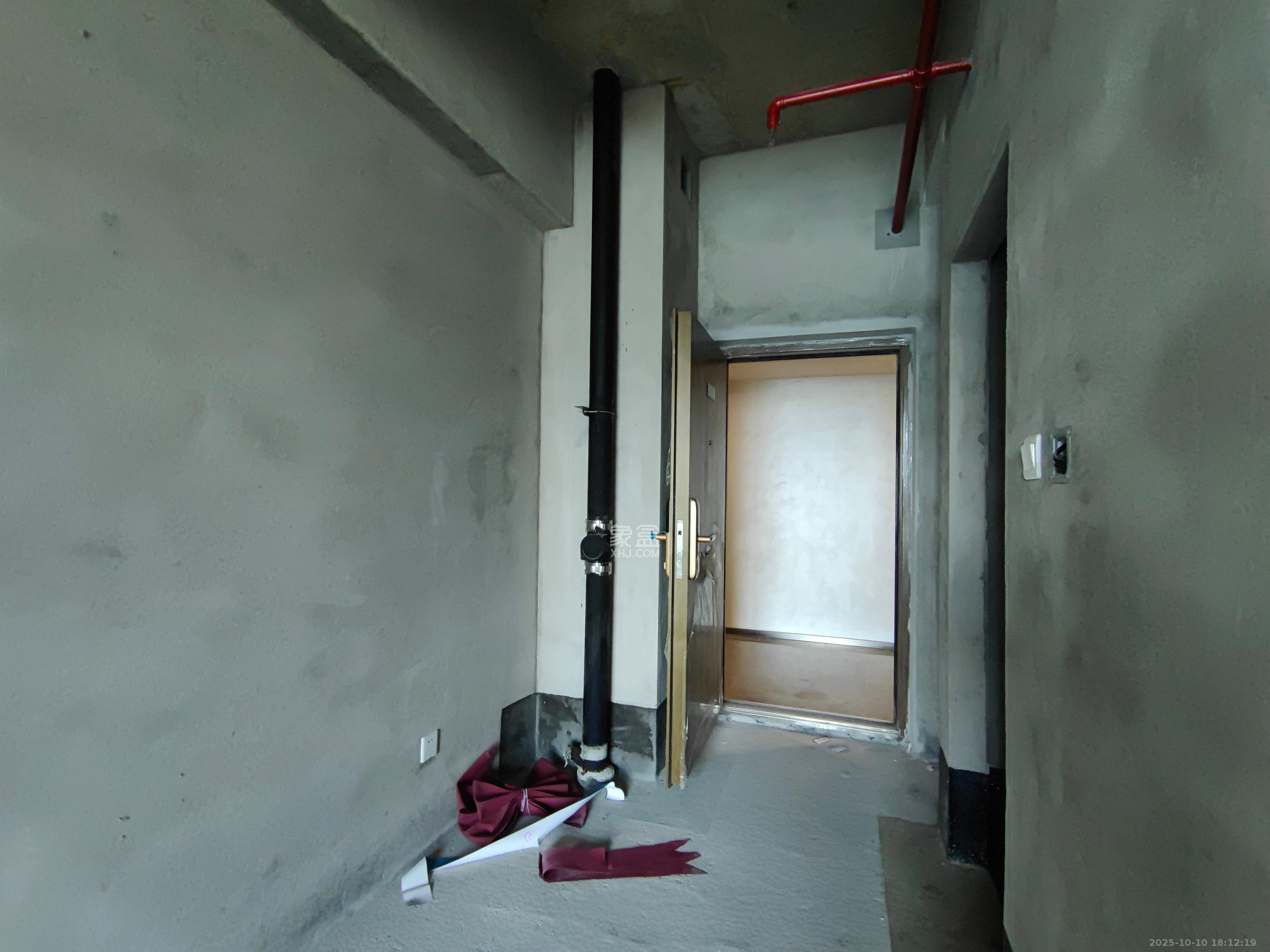 中建宝铂公馆  1室1厅1卫    1800.0元/月室内图