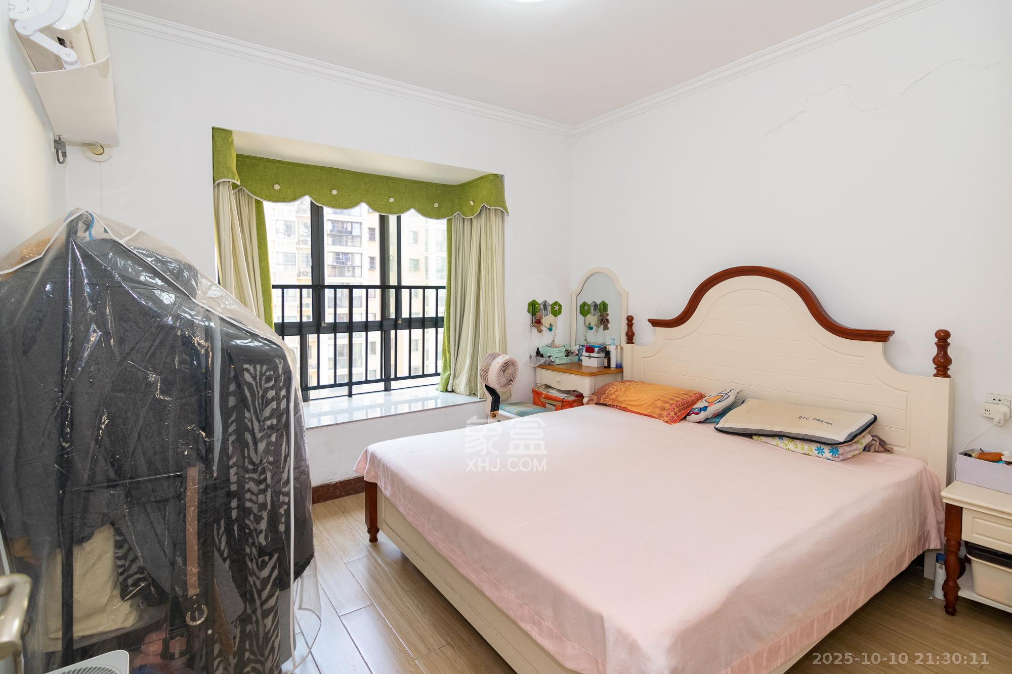 晟通城  3室2厅1卫    50.8万 晟通城  3室2厅1卫    50.8万卧室