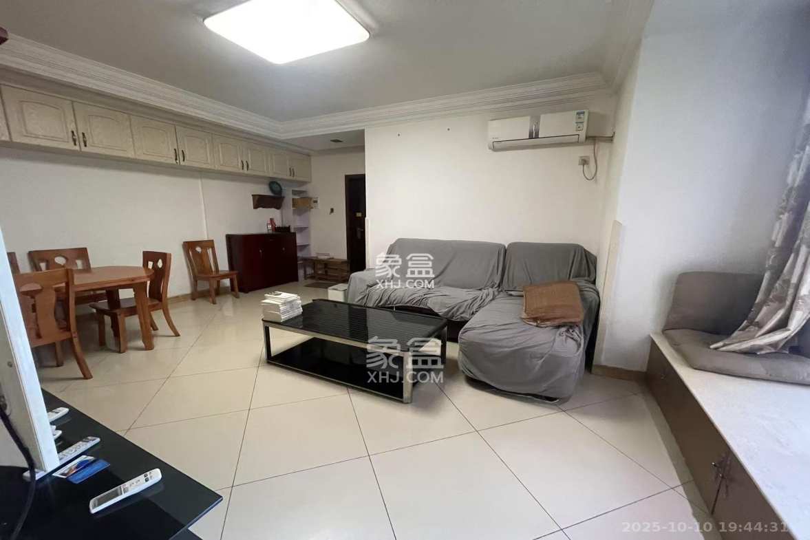 湘域城邦(湘域国际中心) 2室1厅1卫 3200.0元/月 湘域城邦(湘域国际中心) 2室1厅1卫 3200.0元/月室内图