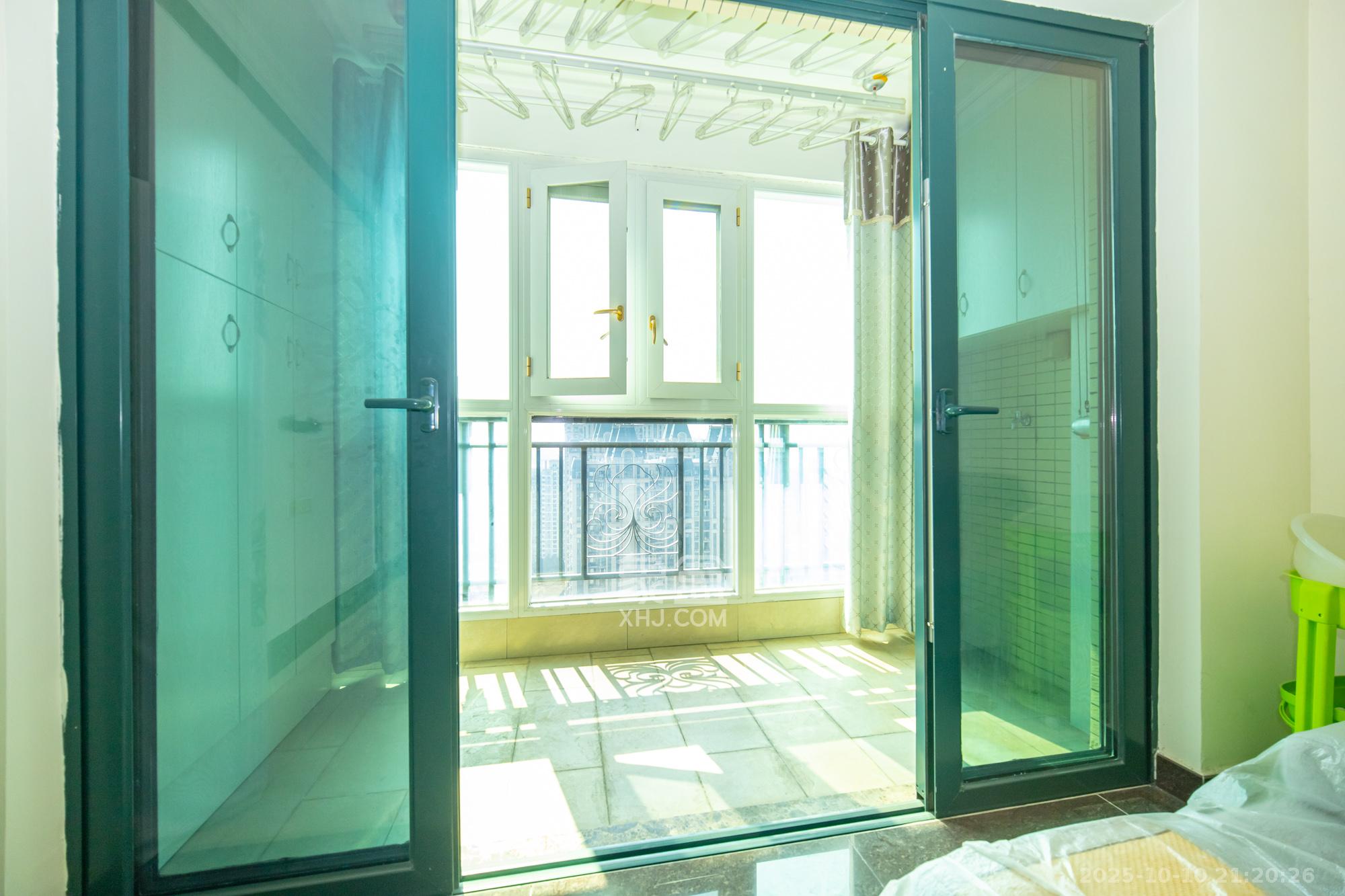 恒大雅苑 2室1厅1卫 75.0万 恒大雅苑 2室1厅1卫 75.0万阳台