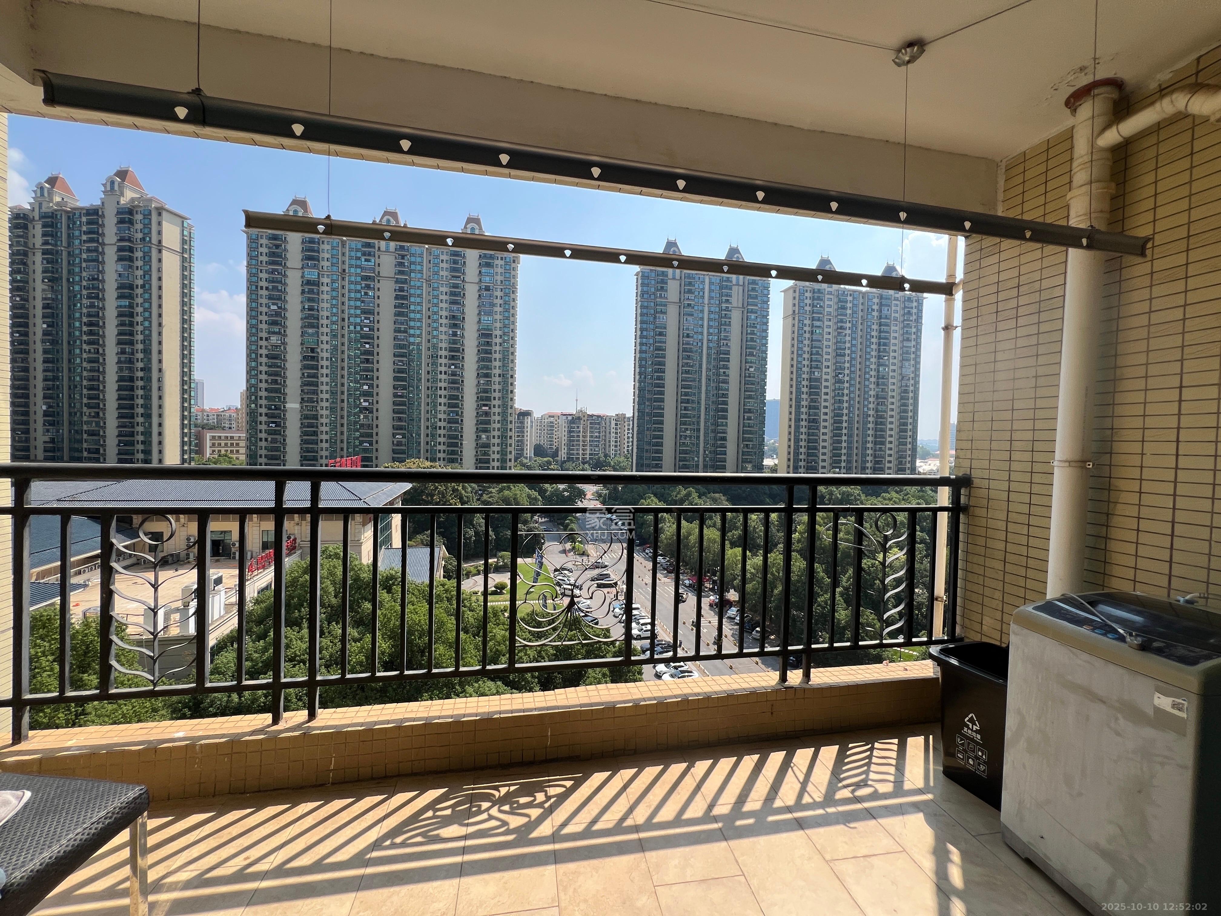 恒大雅苑 4室2厅2卫 3000.0元/月 恒大雅苑 4室2厅2卫 3000.0元/月室内图