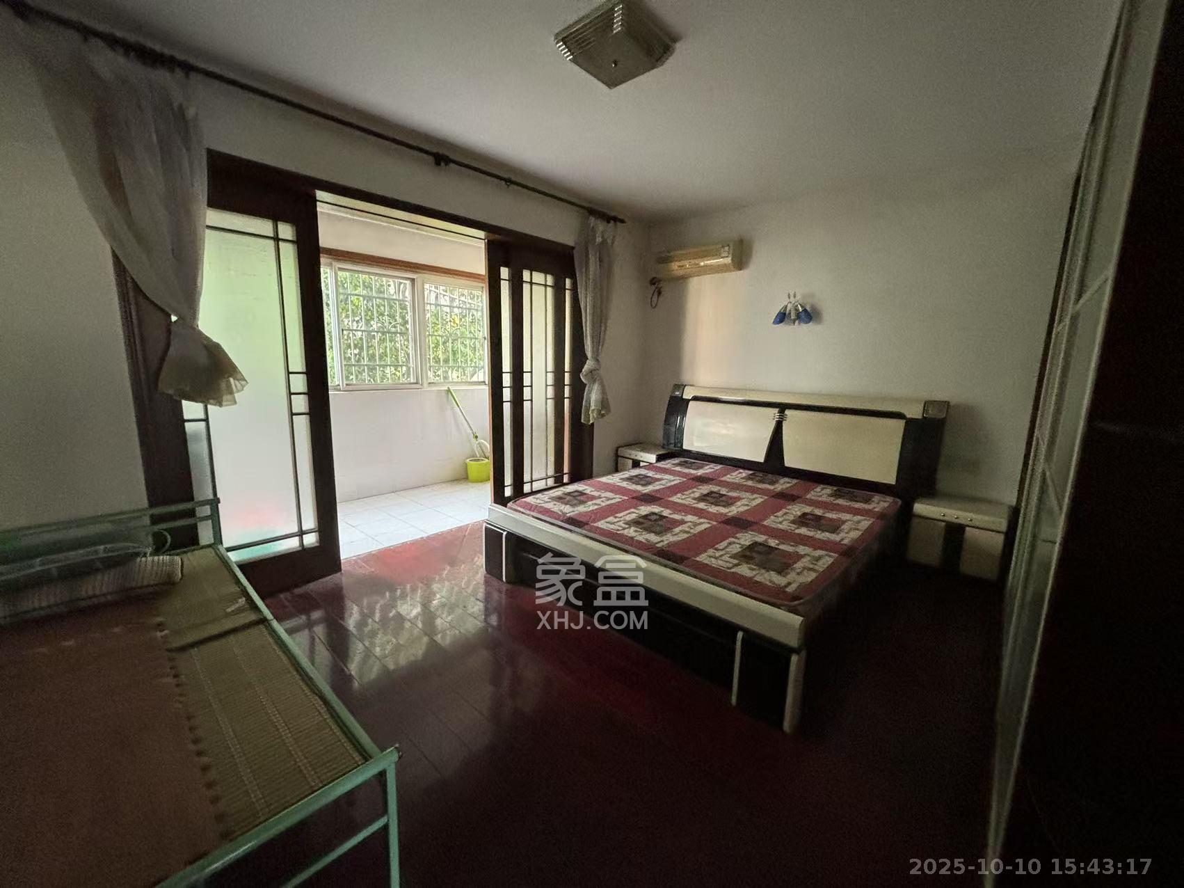 富绿新村  2室2厅1卫    1700.0元/月 富绿新村  2室2厅1卫    1700.0元/月室内图