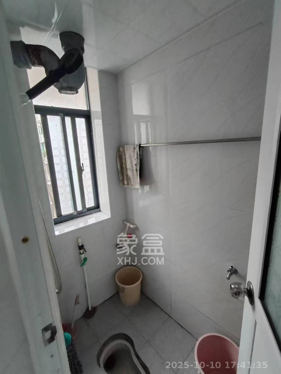 浏正街、东庆街散盘  2室1厅1卫    1800.0元/月 浏正街、东庆街散盘  2室1厅1卫    1800.0元/月室内图