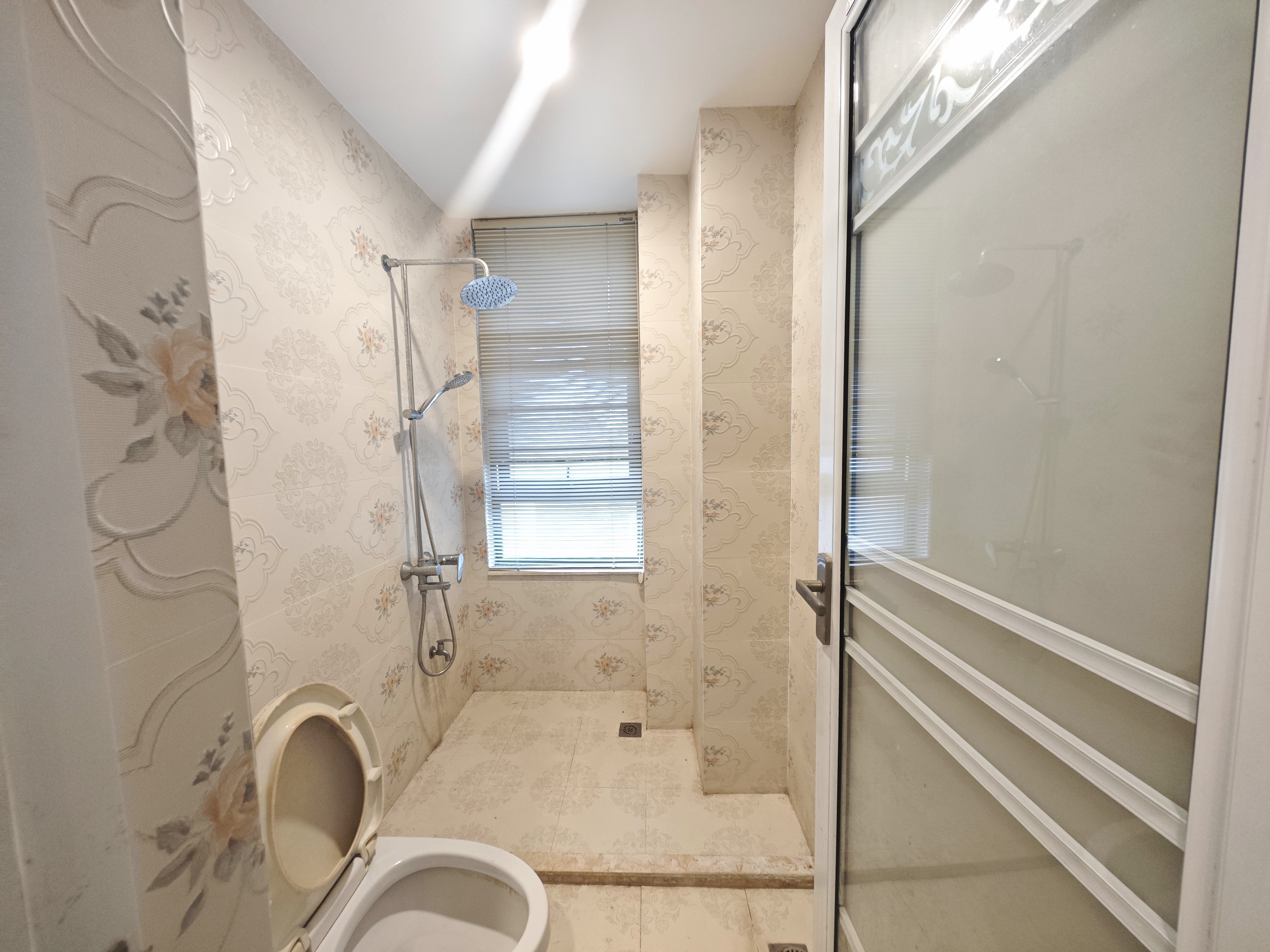 海航豪庭北苑  3室2厅2卫    5000.0元/月室内图