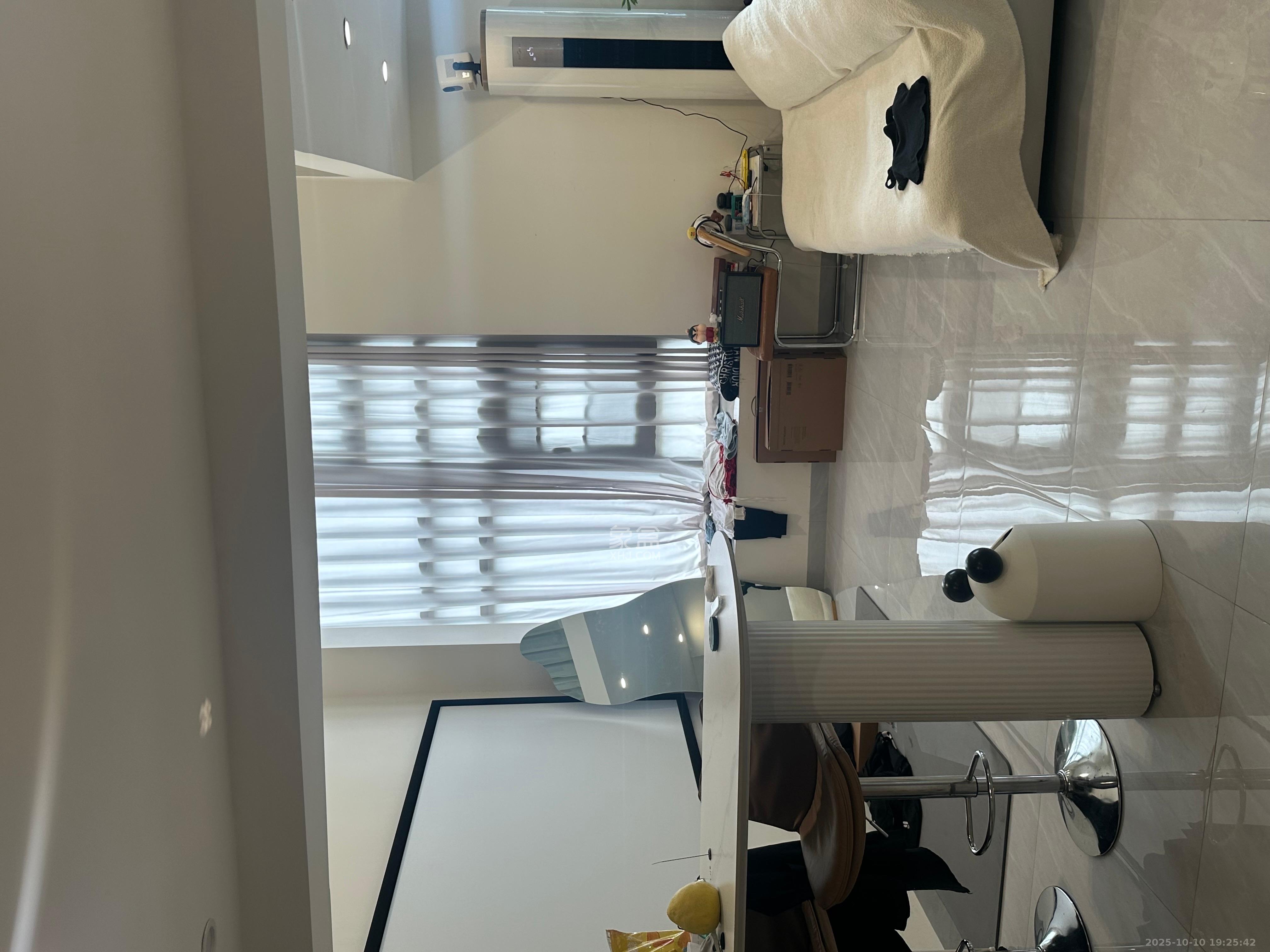 明昇壹城(明昇时代广场)三期 2室2厅1卫 2700.0元/月 明昇壹城(明昇时代广场)三期 2室2厅1卫 2700.0元/月室内图