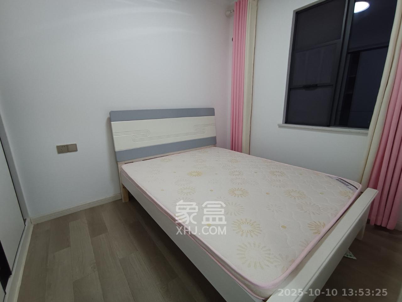 澳海月亮湾  3室2厅1卫    1850.0元/月室内图