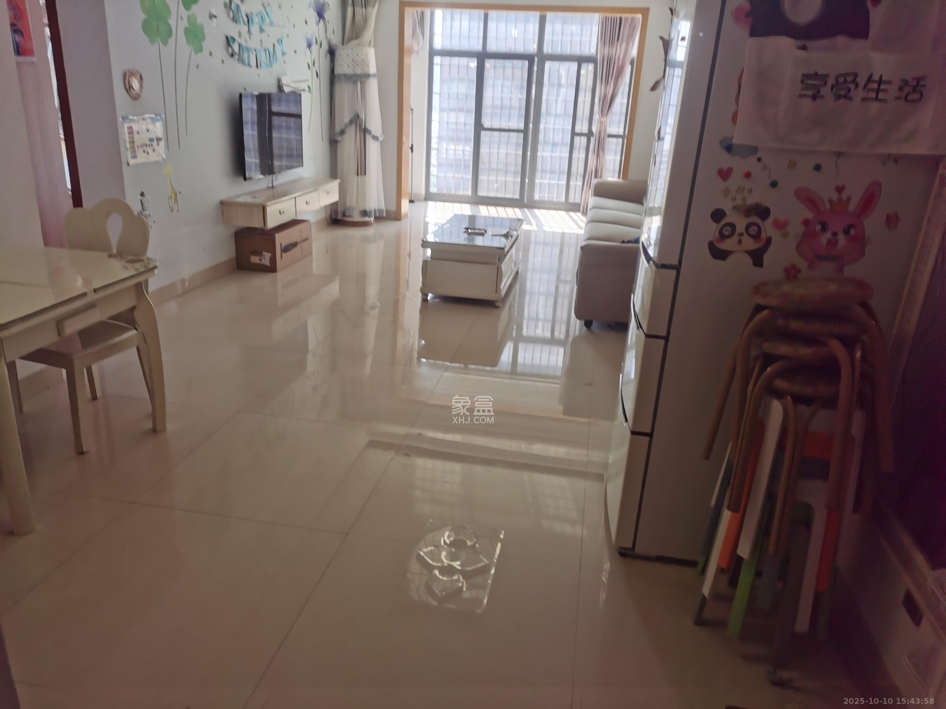 金水湾 2室2厅1卫 1500.0元/月 金水湾 2室2厅1卫 1500.0元/月室内图