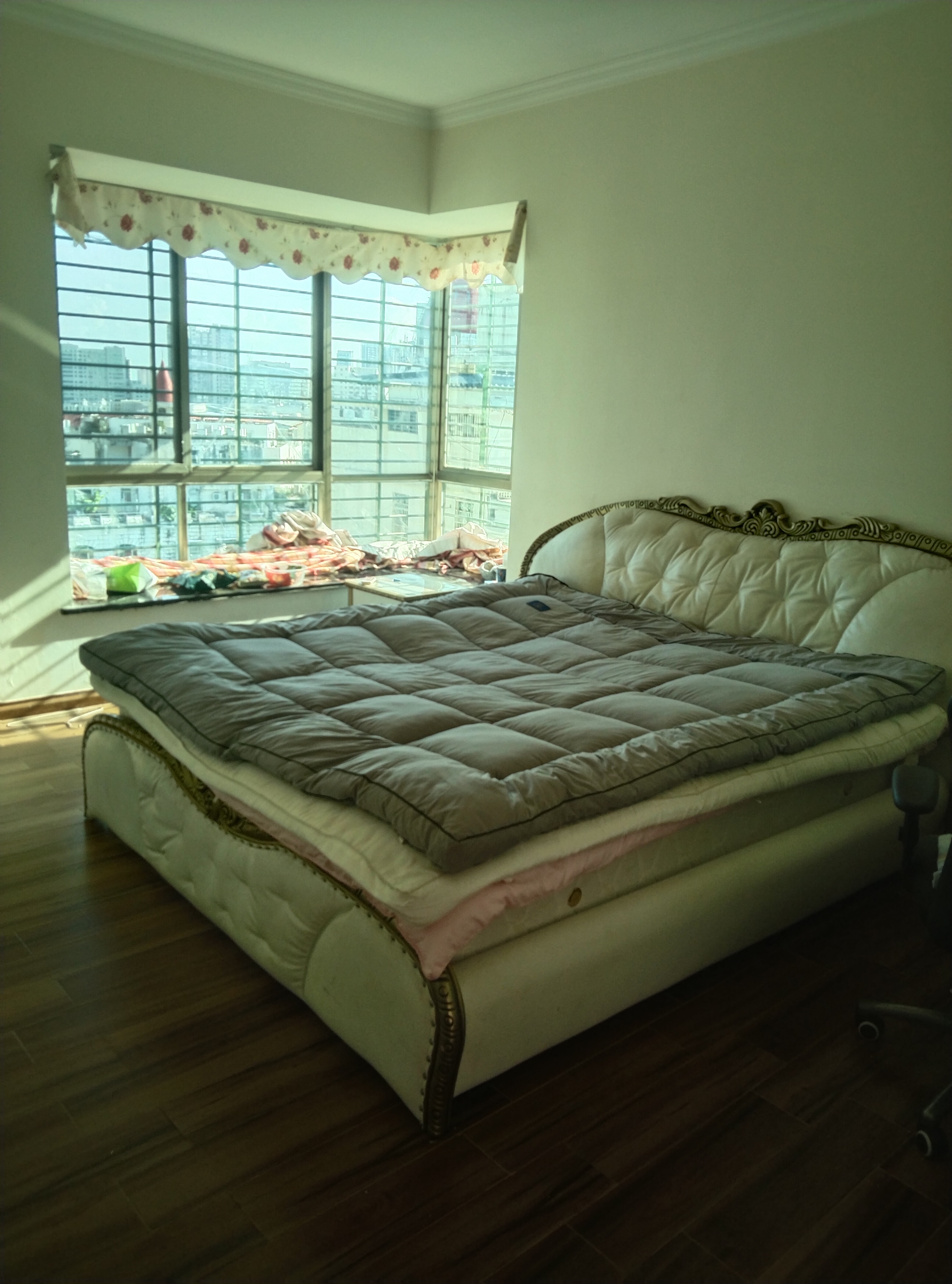 福隆公寓 4室2厅2卫 3000.0元/月 福隆公寓 4室2厅2卫 3000.0元/月室内图