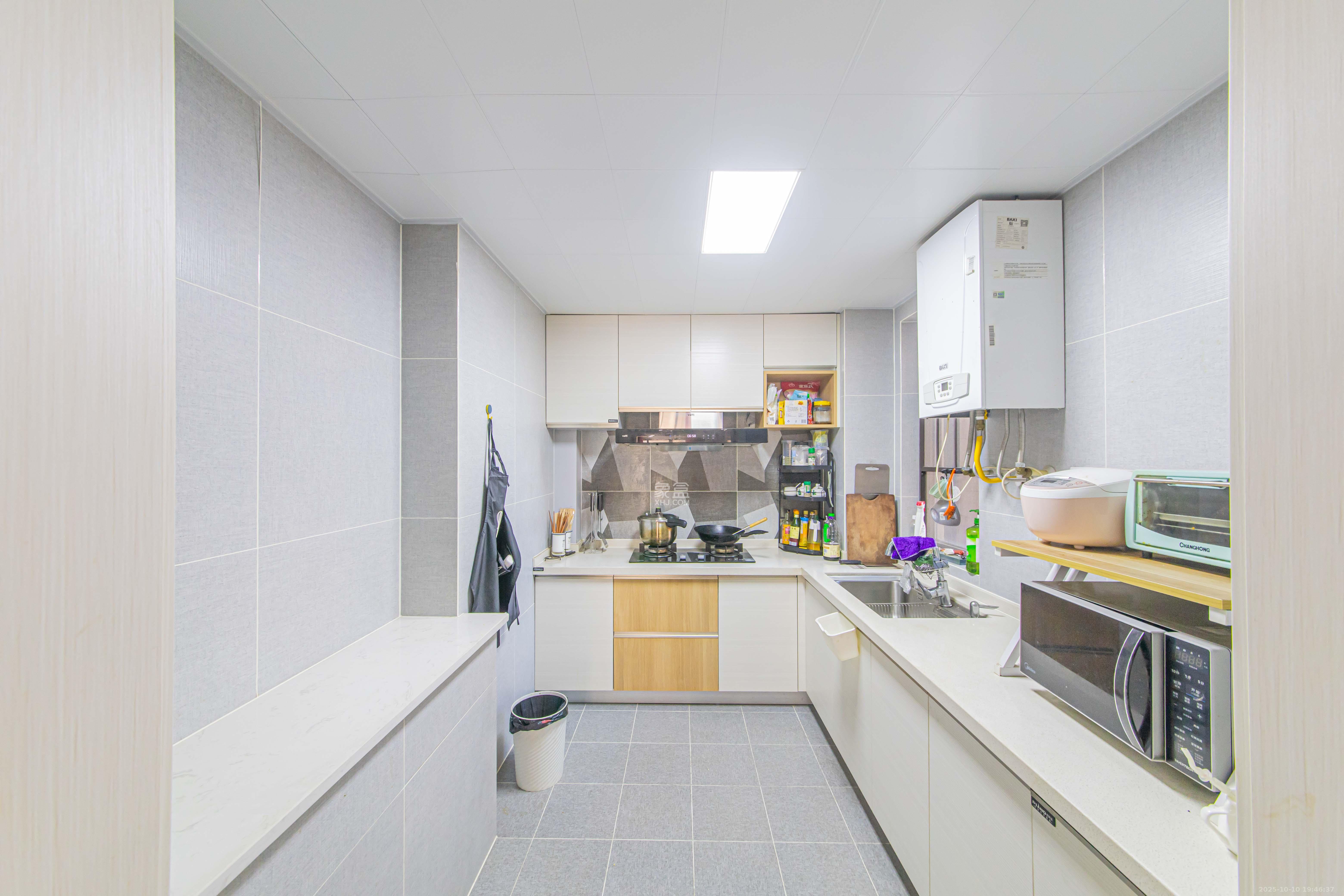 鑫远悦城（鑫远悦时代）  3室2厅1卫    110.0万厨房